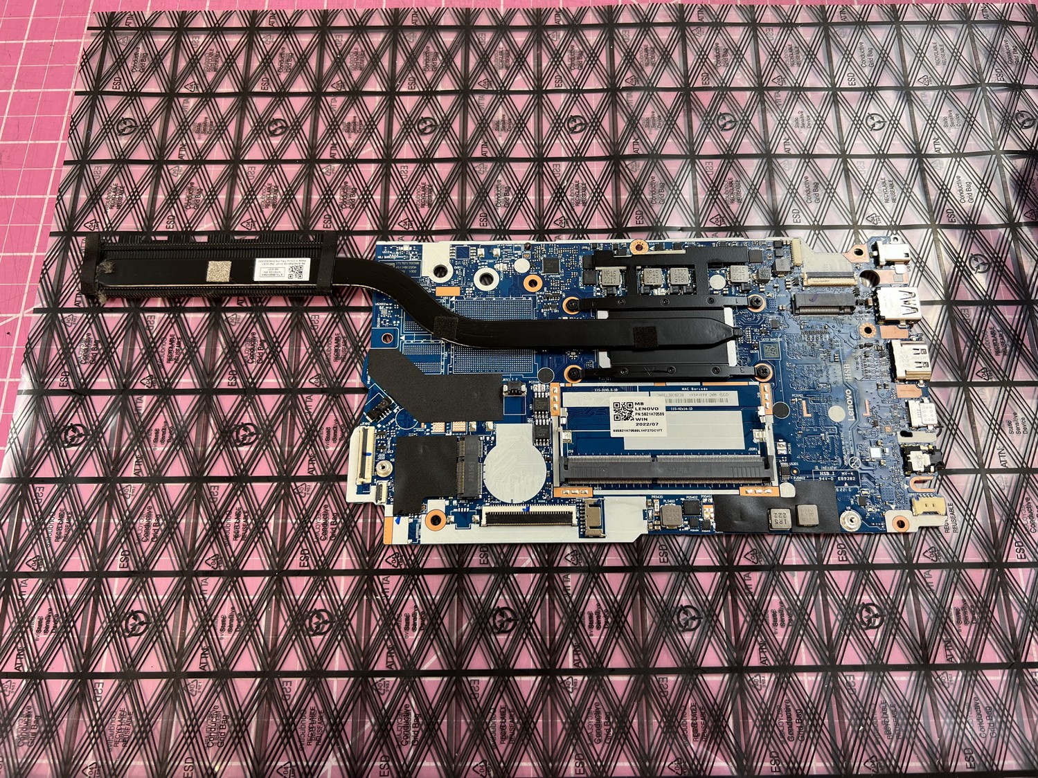 Lenovo IdeaPad 1 15IAU7 i5-1235U 1.30 GHz Motherboard 8GB 5B21H70589 NM-E331