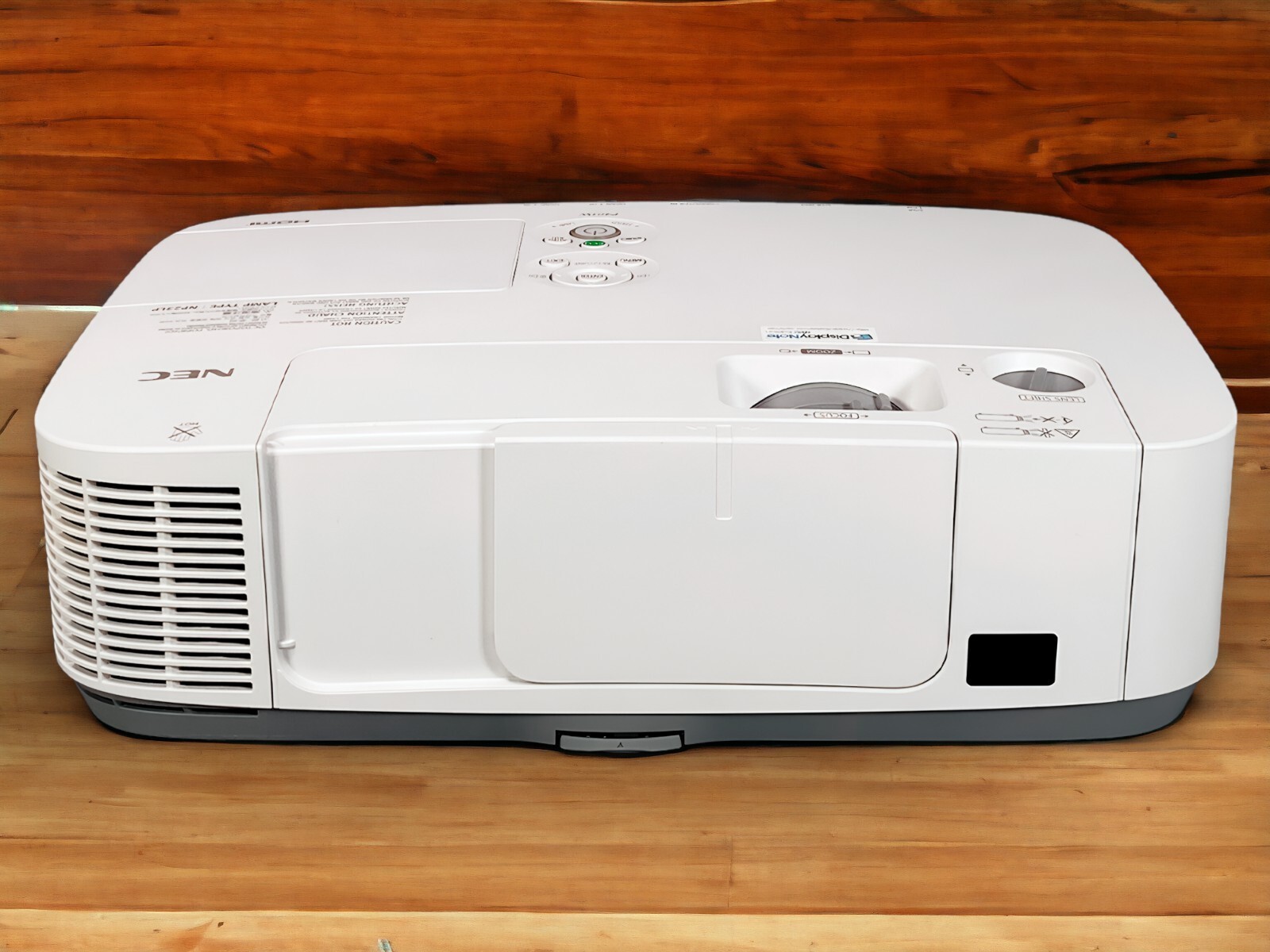 Projector NEC P401W 3LCD 4000 ANSI HD Accessories Included (HDMI, Remote, Power)