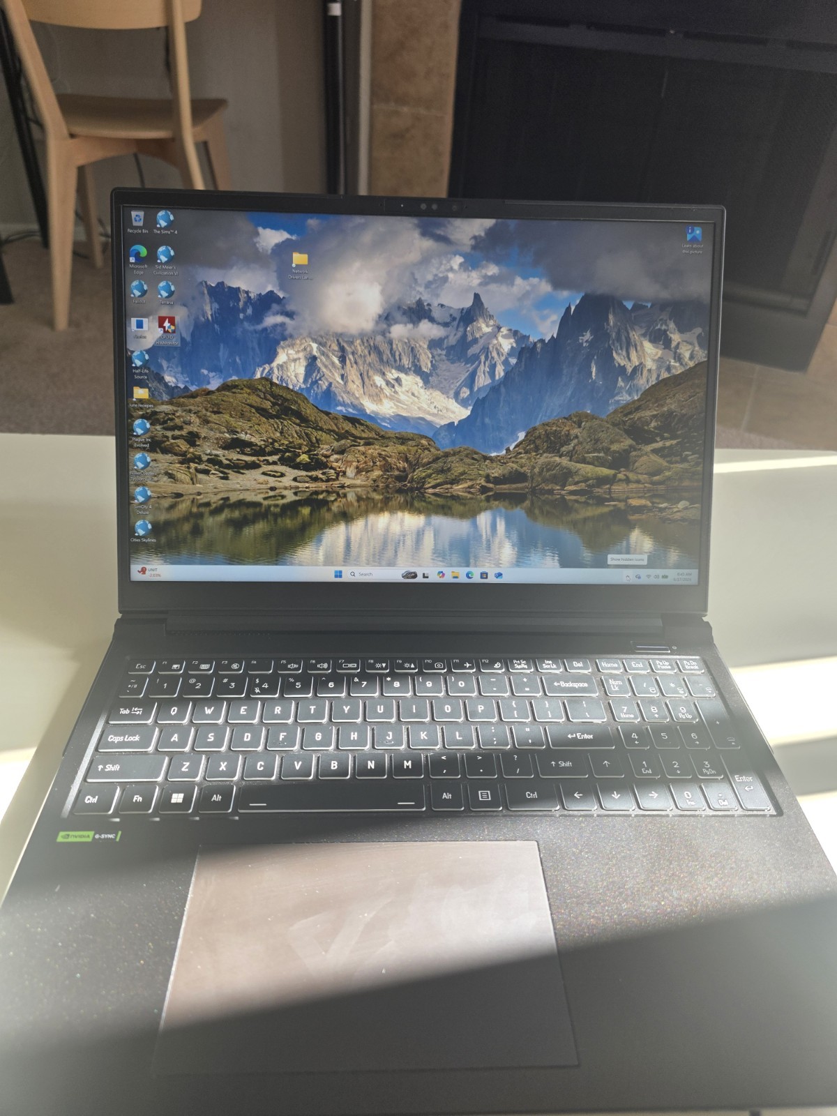 Digital Storm Gaming Laptop 17.3″ Screen, 32GB RAM, Intel I9 14900hx, Rtx4070