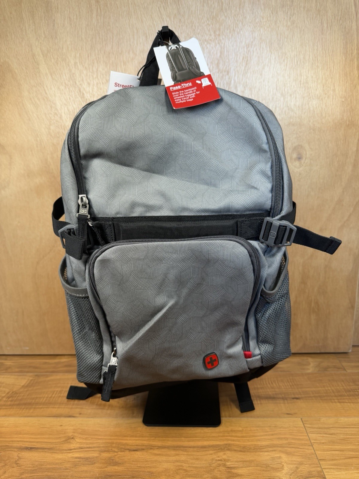 Wenger SWISS GEAR Gray 16” Laptop Tablet Backpack Travel Commute New With Tags