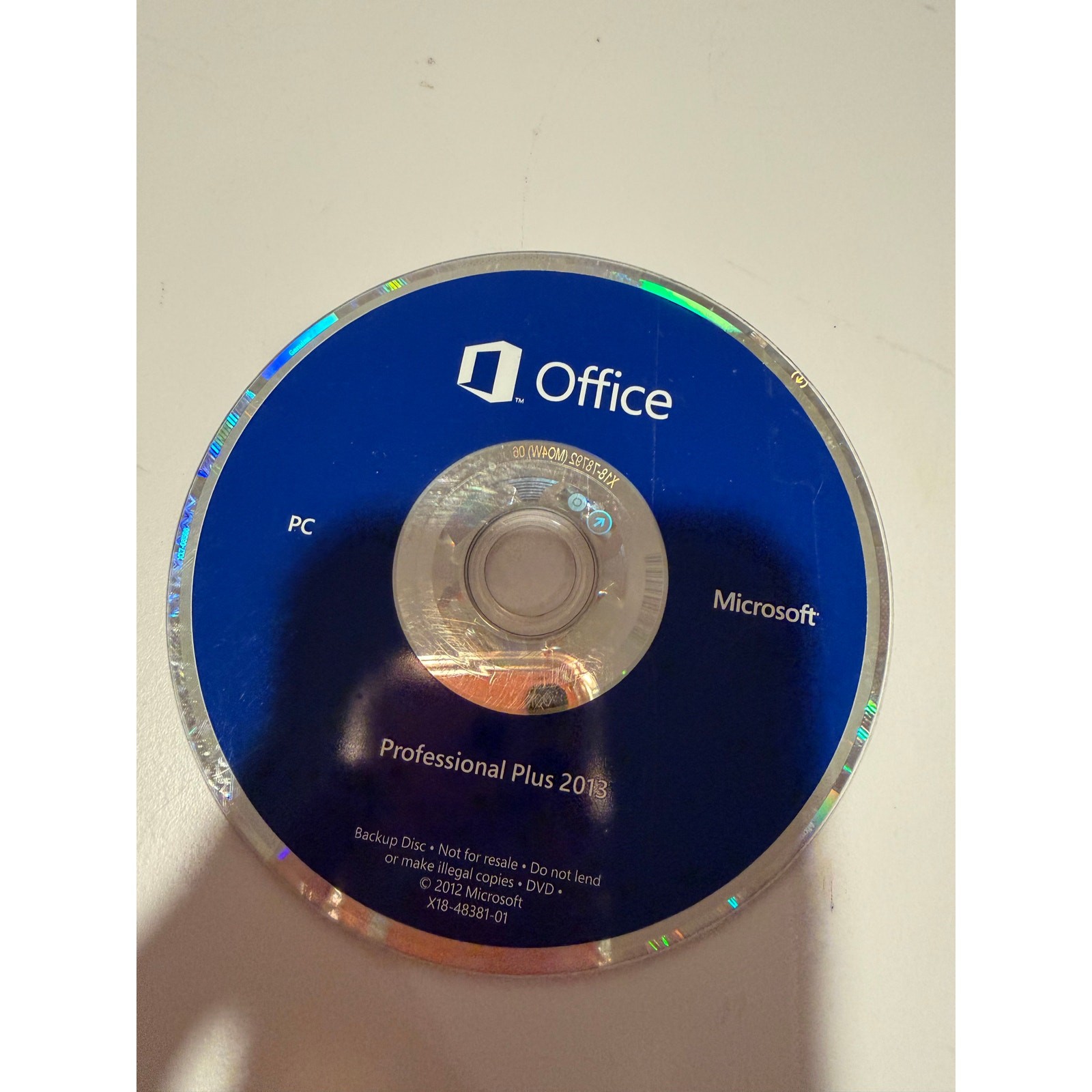 Microsoft Office 2013 Professional Plus – 1 PC – Backup Disc Only