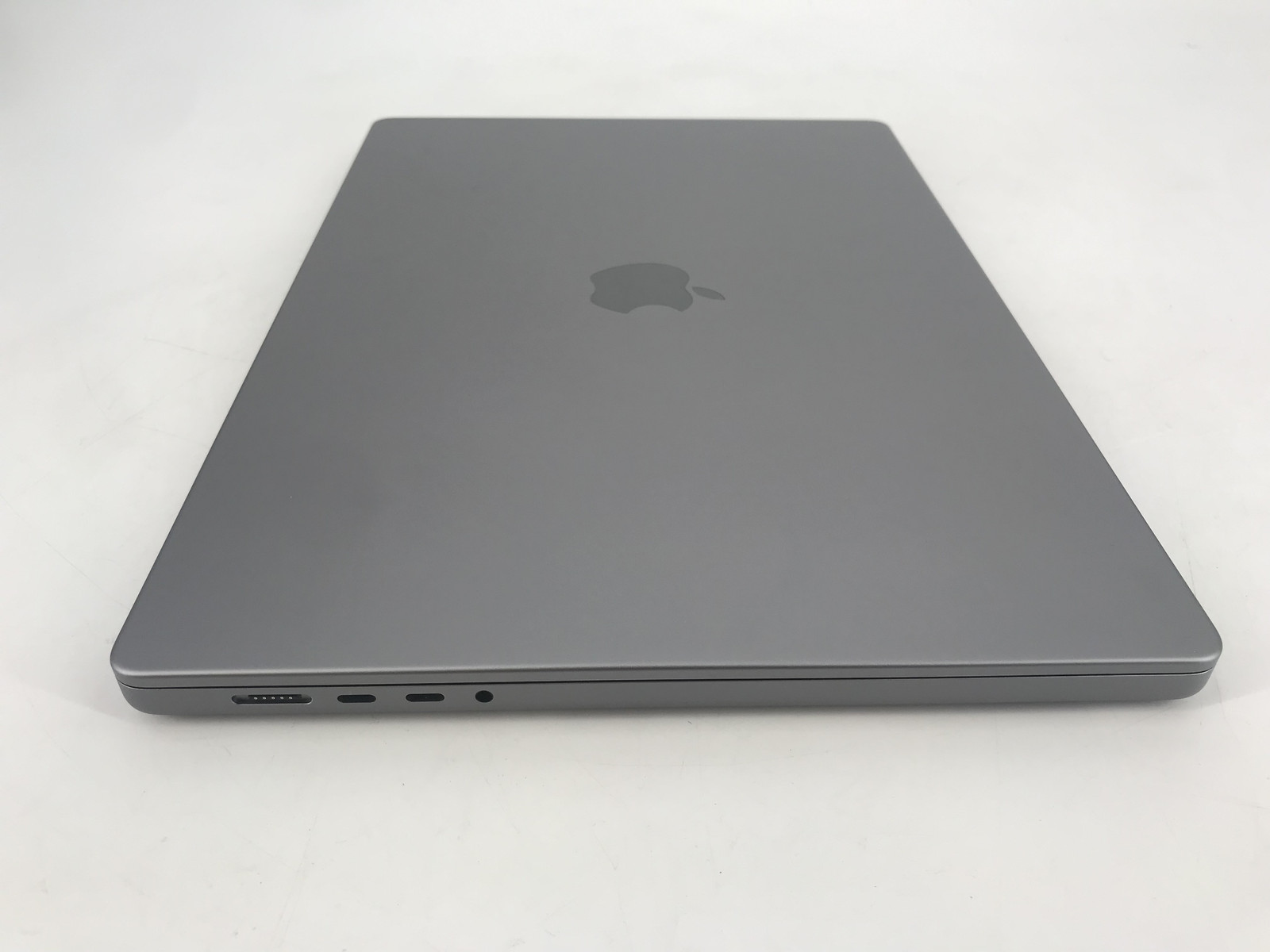 Apple MacBook Pro 16 2021 M1 Pro 3.2 GHz 10-Core CPU 16GB 1TB 16-Core GPU Gray