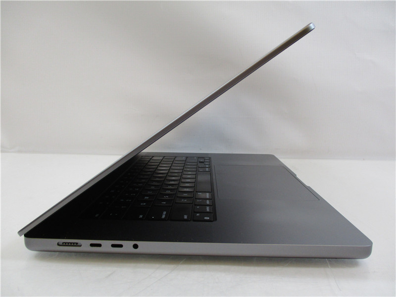 Apple MacBook Pro A2485 Laptop M1 Max 3.2GHz 32GB 512GB SSD macOS Tahoe