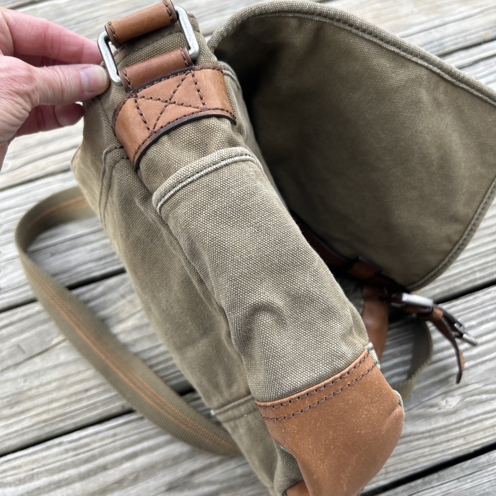 Vintage Fossil Canvas & Leather Messenger Bag Crossbody Laptop Computer Bag