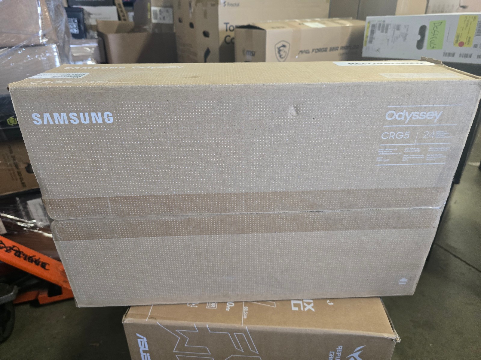 Samsung Odyssey CRG5 24” 1920 x 1080 LED Monitor – LC24RG50FZNXZA