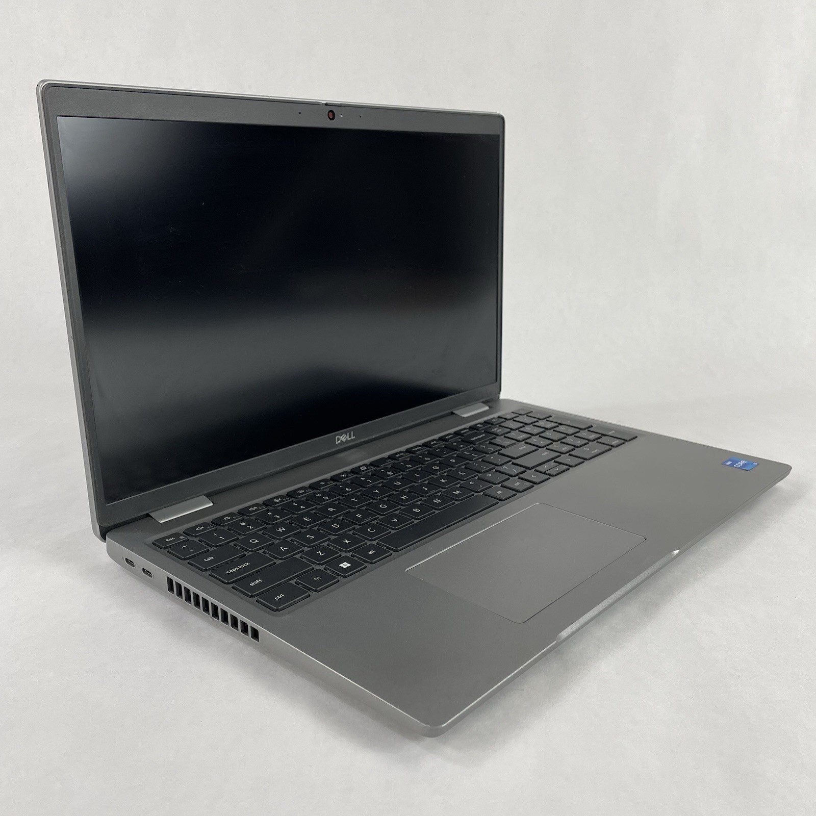Dell Latitude 5520 15.6″ i5-1135G7 2.40 GHz 8 GB RAM No SSD No OS No Batt Worn