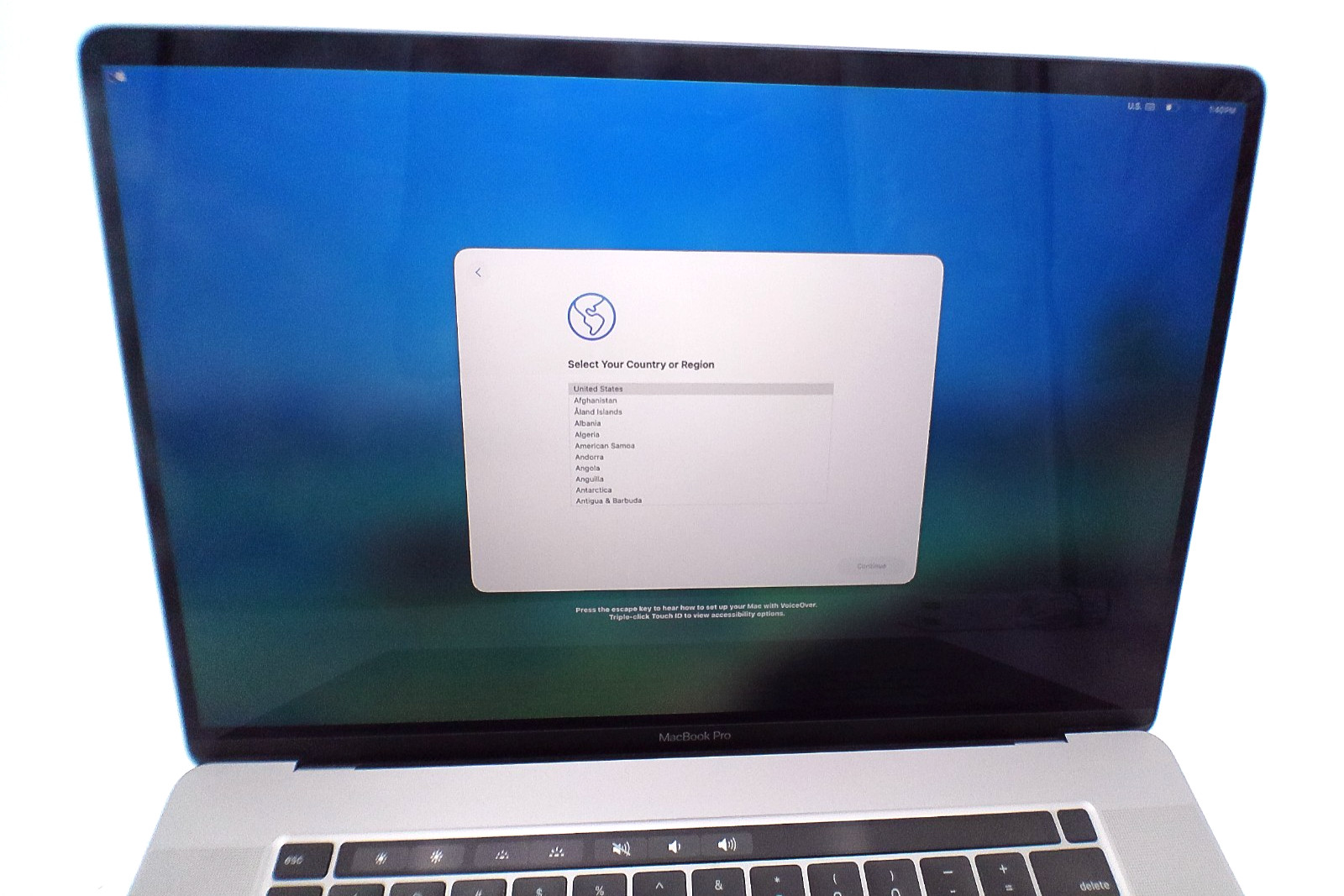 APPLE MACBOOK PRO A2141 16-INCH, 2019, i9-9980HK, 16GB, 1TB, 80% Battery