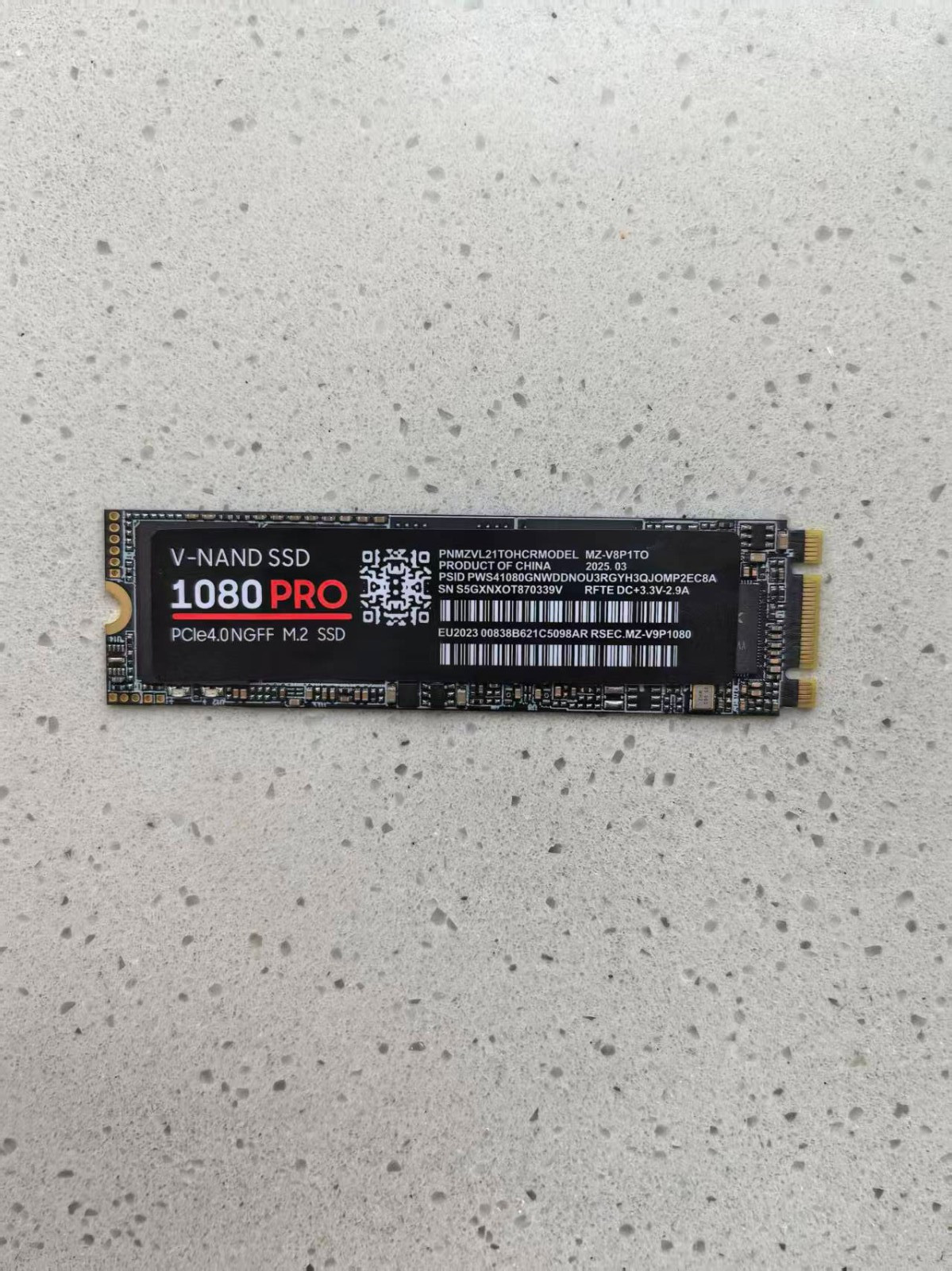 M2 2280 PCIe 4.0 solid-state drive high-speed storage device 1080P RO 2TB NGFF