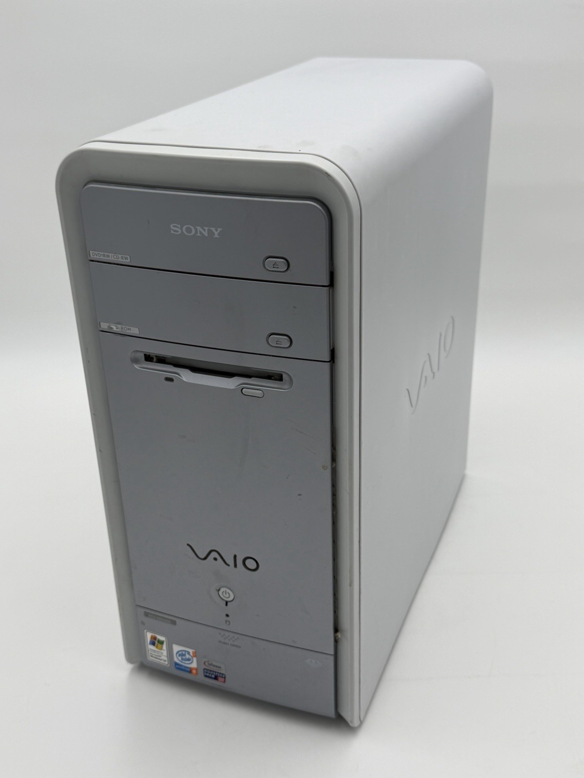 Vintage Sony VAIO PCV-2242 Intel Pentium 4 3.00 GHz 1.5 GB DDR Desktop Untested
