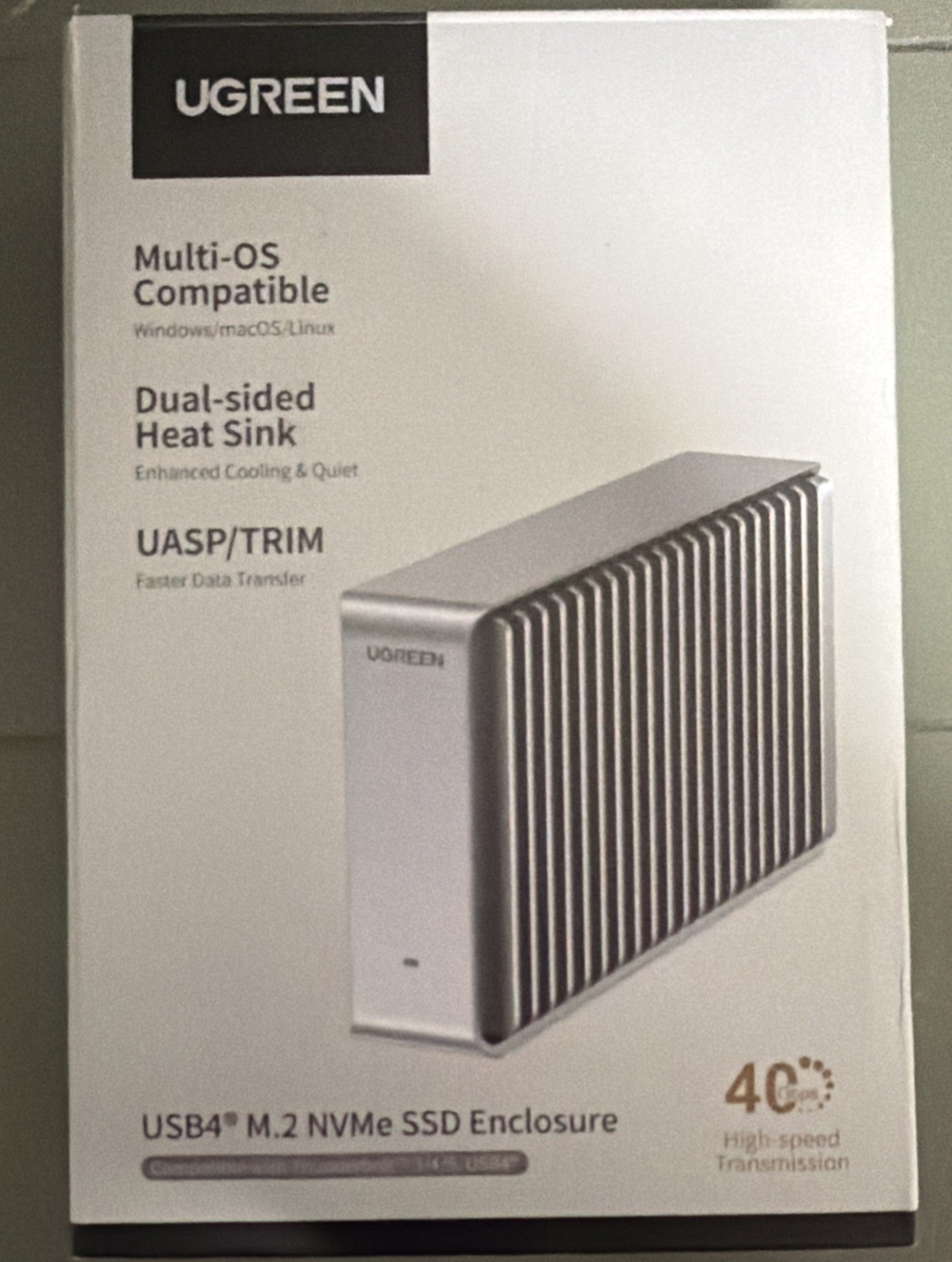 UGREEN 40Gbps M.2 NVMe Enclosure with Aluminum Double-Sided Thunderbolt 4/3/USB4