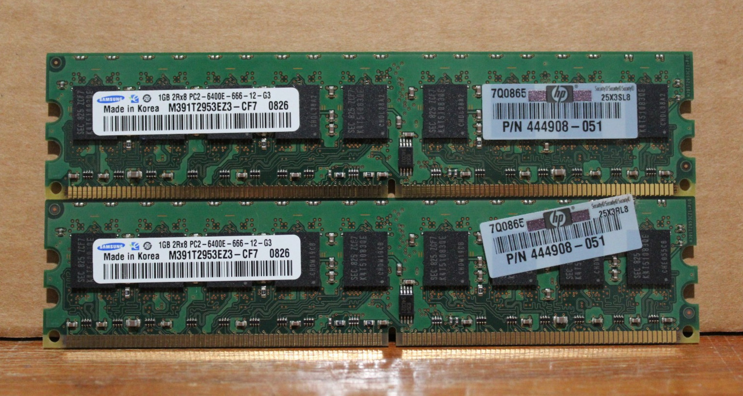 Lot of 2 SAMSUNG M391T2953EZ3-CF7 1GB 2RX8 PC2 6400E CL6 240-Pin Dual Rank DIMM