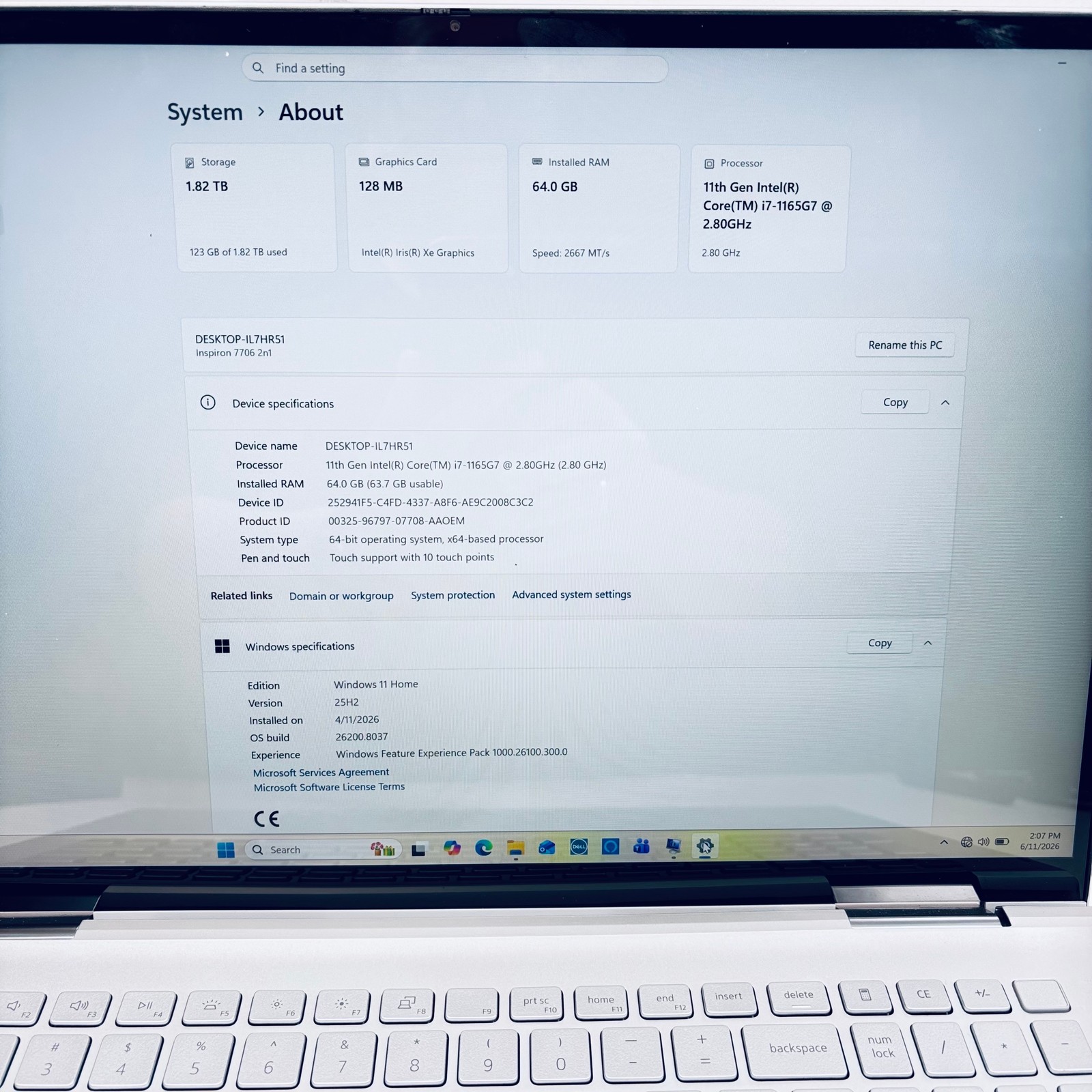 Dell Inspiron 7706 2-in-1 Intel Core i7-1165G7 8GB RAM 1.8TB SSD 17.3″ 2-in-1