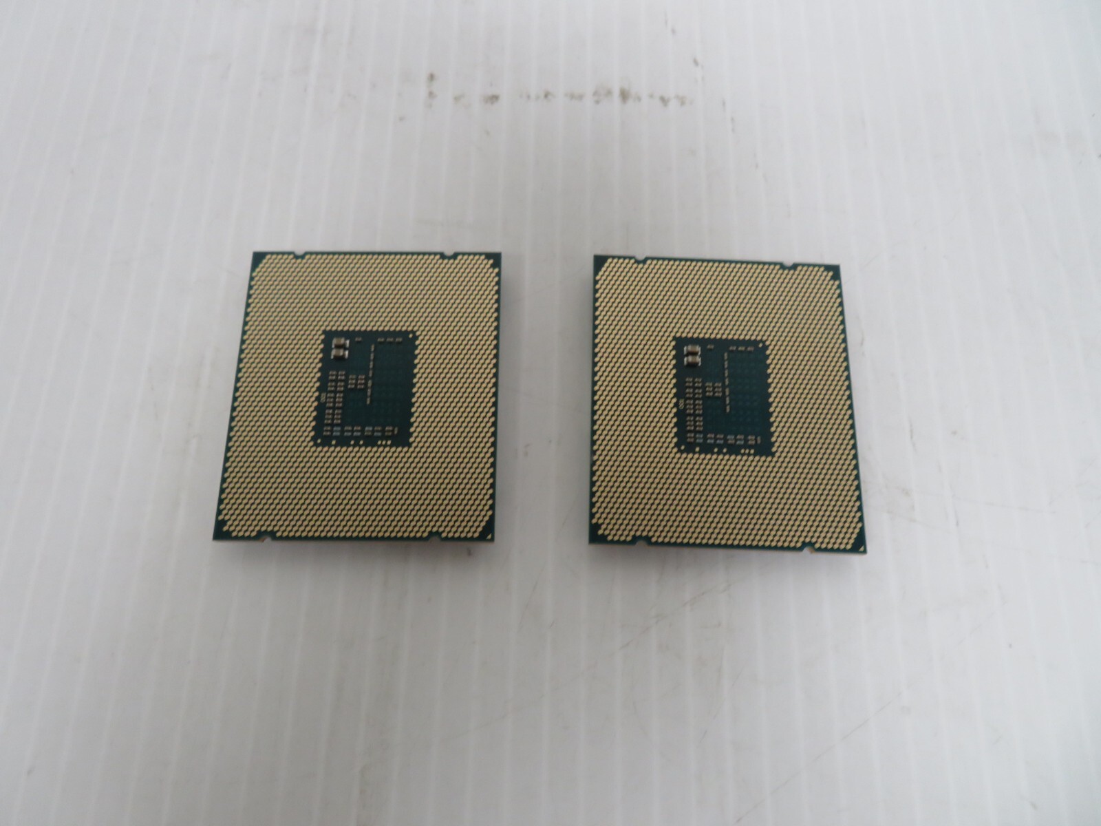 Lot of 2 Intel Xeon E5-2630V3 2.4GHz Eight Core Processor