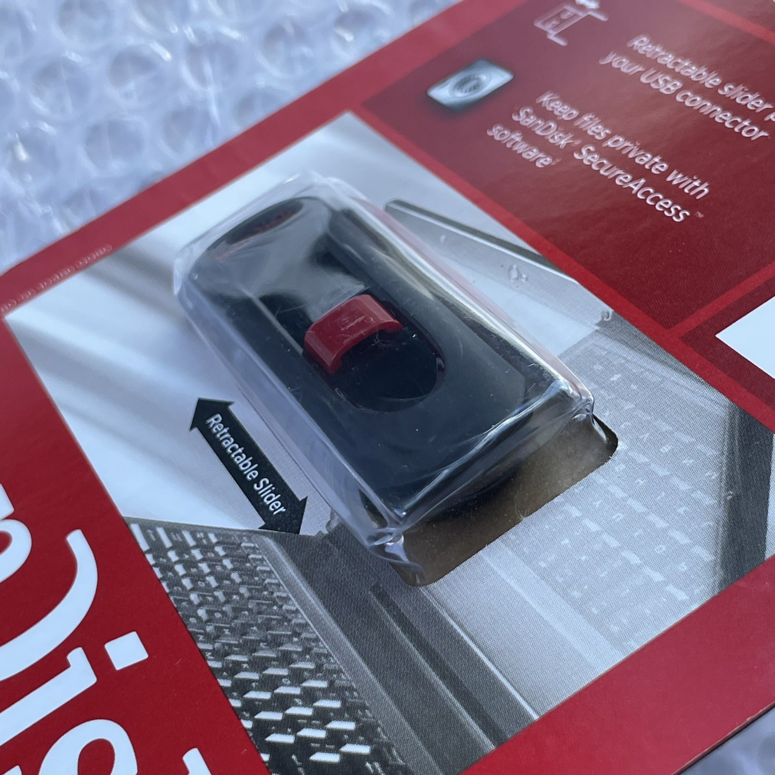 SanDisk Cruzer Glide 8 GB USB Flash Drive Black Retractable Slider New!