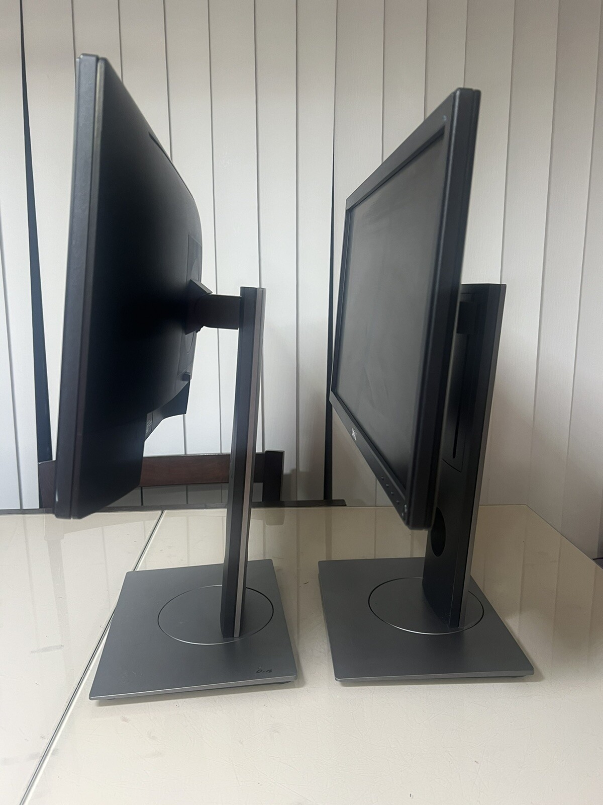 Dell P2018H 20″ 1600×900 TN LCD Monitor W/ Power Cord & HDMI Cable. Lot Of 2