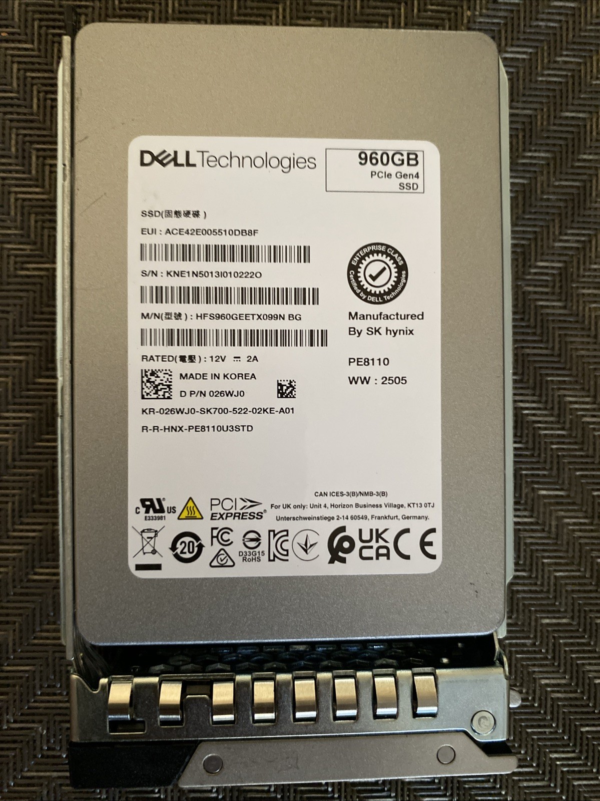 Dell SK Hynix PE8110 960GB PCIe Gen4 HFS960GEETX099N 2.5 Inch NVMe U.2 SSD