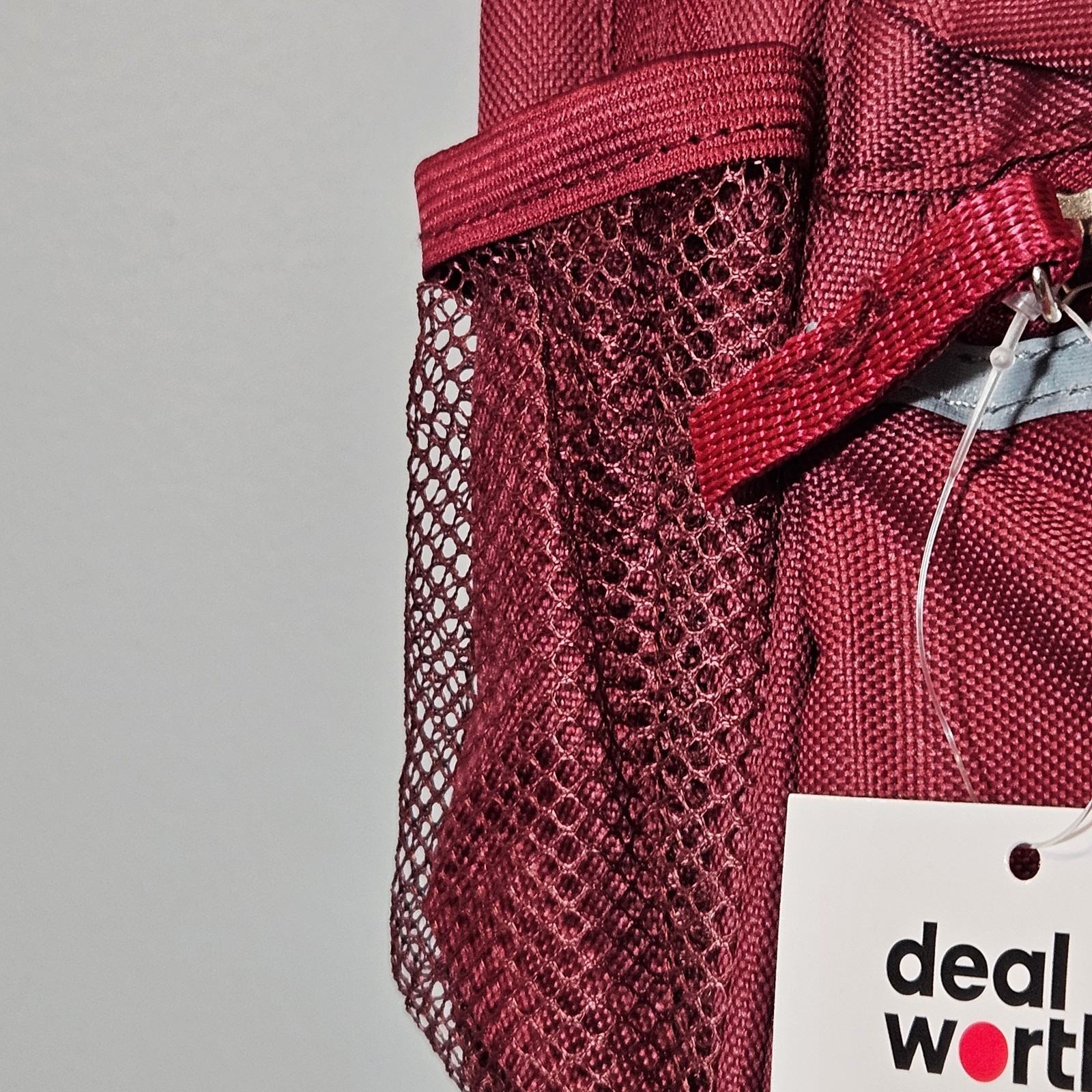 NEW Deal Worthy Backpack One Size Burgundy 15″ Laptop Sleeve Mesh & Zip Pockets