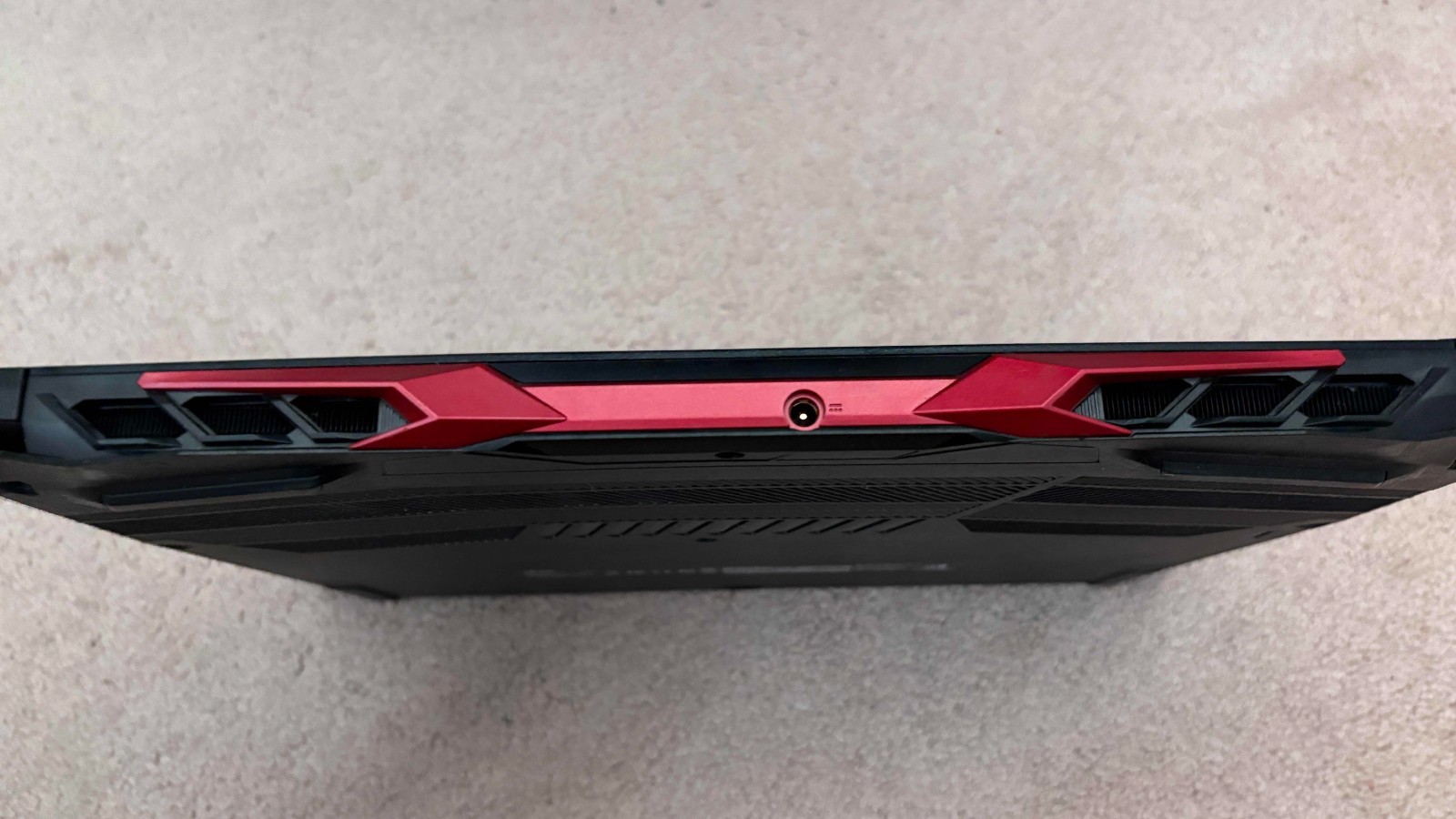 Acer Nitro 5 Intel Core i7-11800H RTX 1650Ti, 16GB RAM + CHARGER | OBO