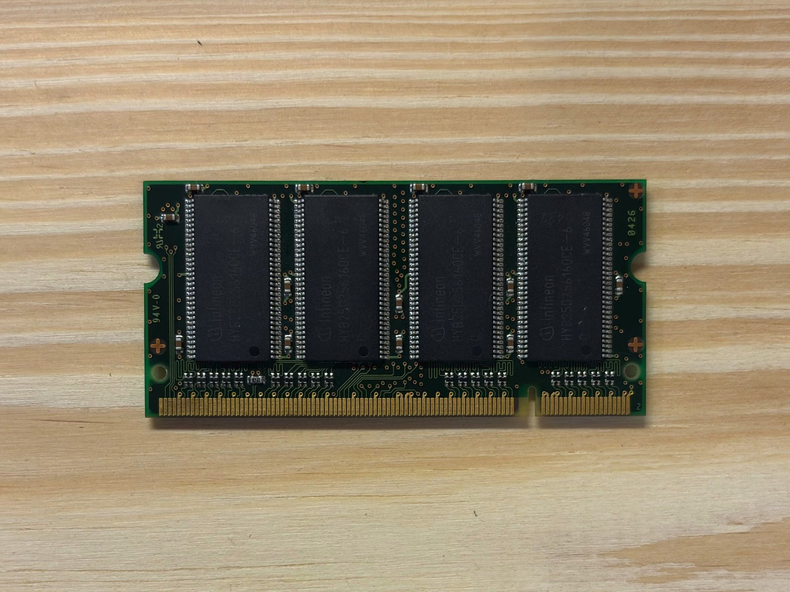 Various Brands 256/512 MB SO-DIMM 266/333 MHz DDR SDRAM Memory