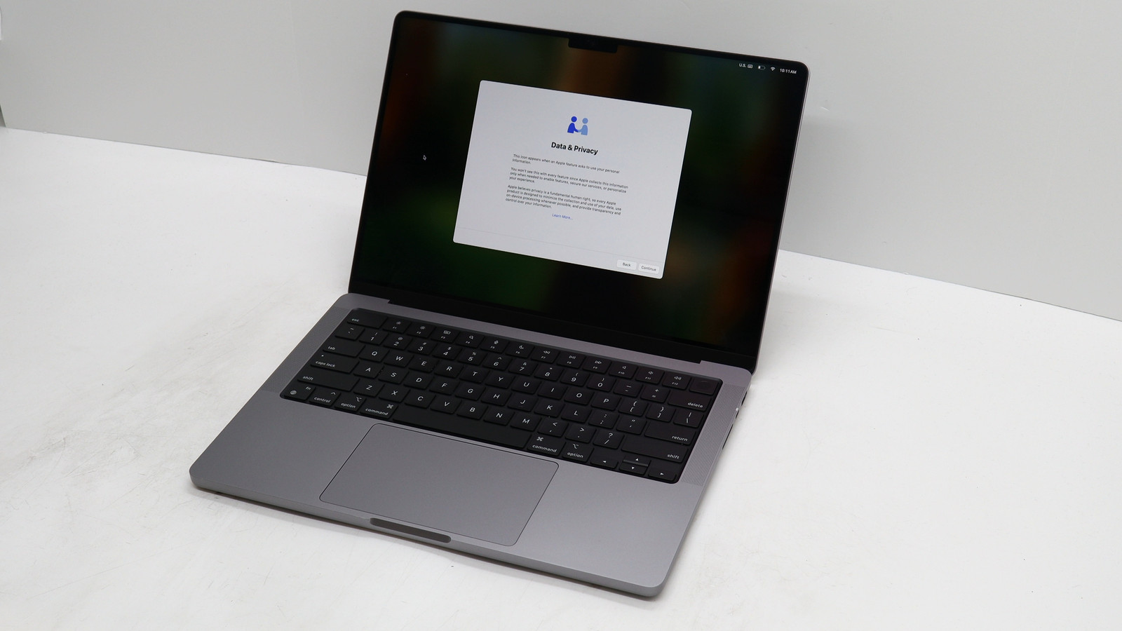 Apple MacBook Pro Retina 14″ M1 Pro 8-Core 16GB SSD 512GB Gray 2021 Grade B
