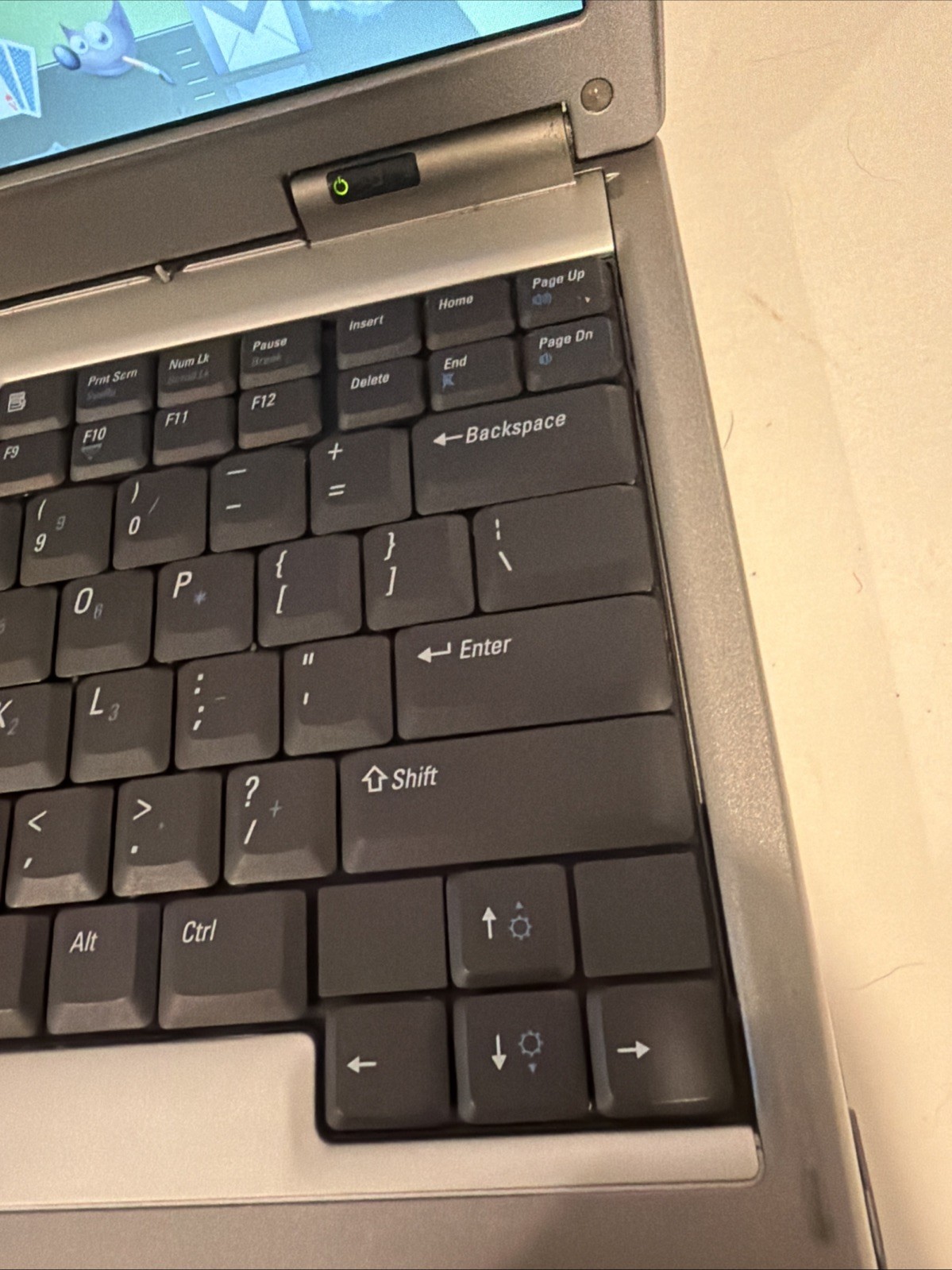 Dell Latitude D610 14” Laptop Intel Pentium M Processor Charger Working Computer