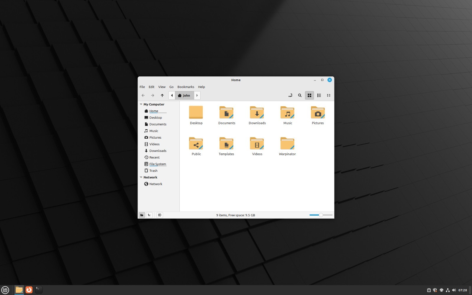 Linux Mint MULTI‑BOOT USB – 12 Versions (10 -22.3)33 Boot Options 32‑BIT-64-BIT
