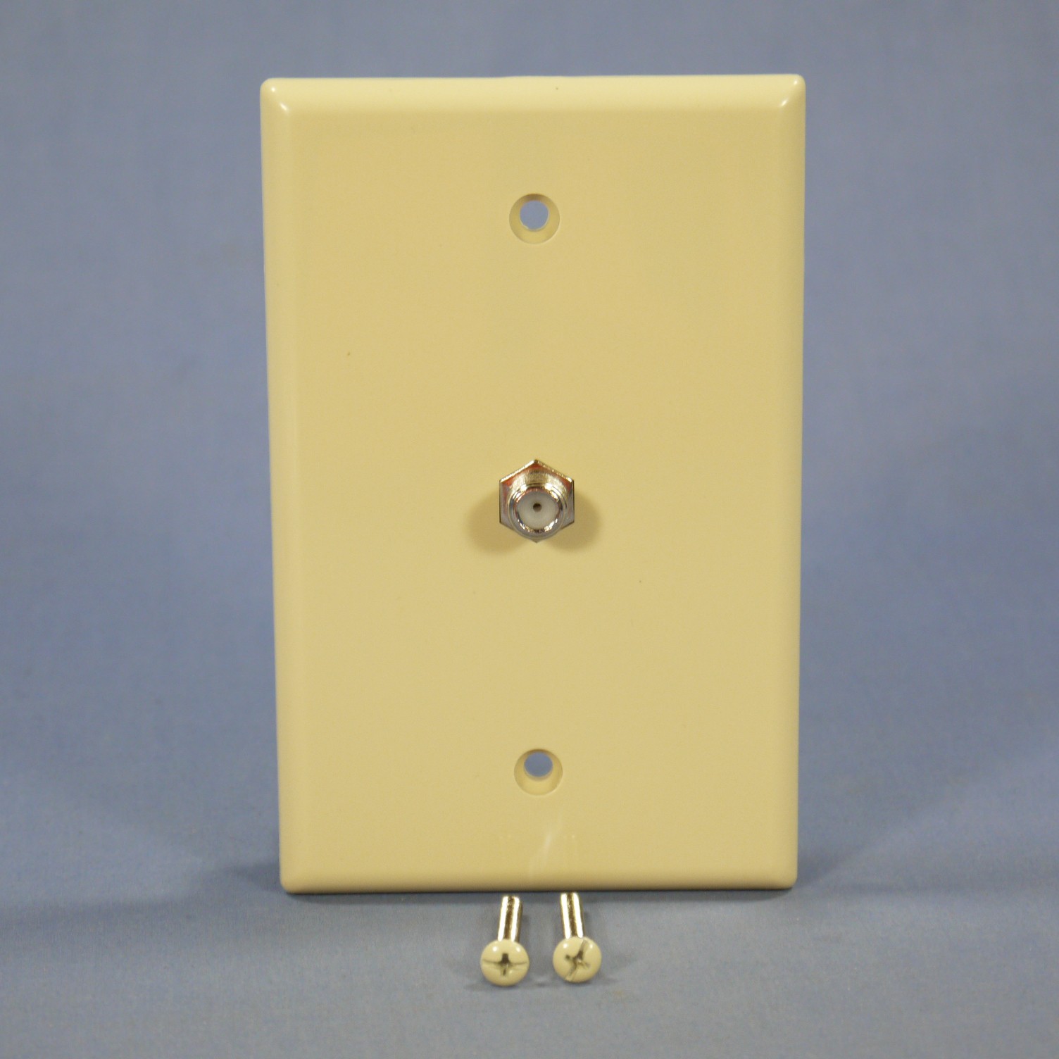 Eagle 2072V Ivory 1-Gang F-Connector Unbreakable Nylon Mid-Size Wallplate Cover