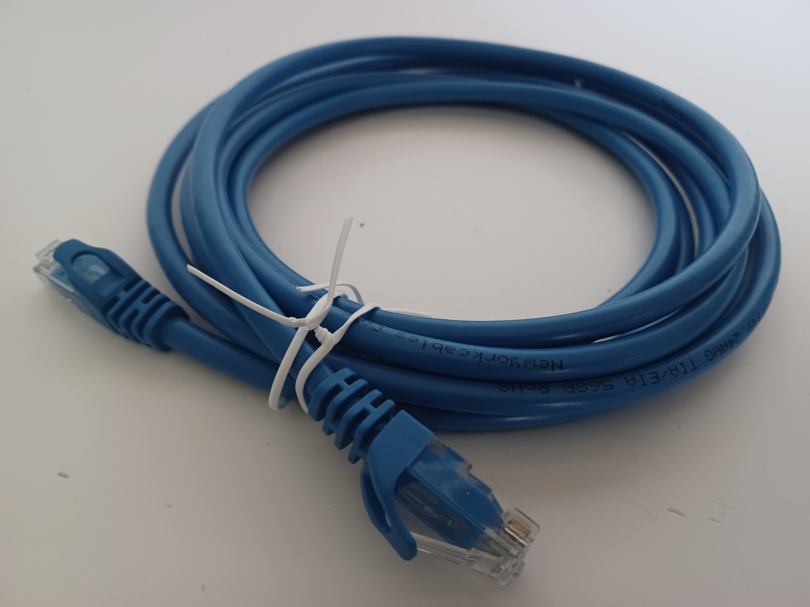 Cat6 Patch Cable 10′ Network RJ45 Ethernet Pure Copper
