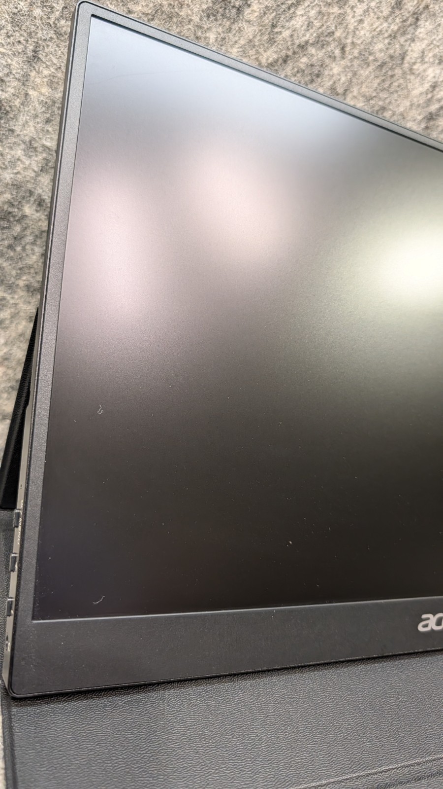 Acer PM161Q 15.6in Portable Monitor 1920×1080 250Nit 60Hz 5ms Bundle