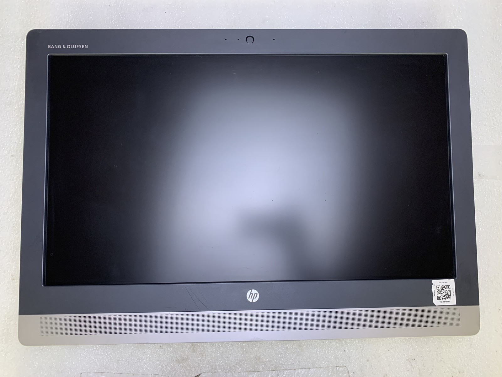 HP EliteOne 800 G2 23-in AiO Core i7-6700 3.4GHz 8GB RAM NO HDD NO OS No stand