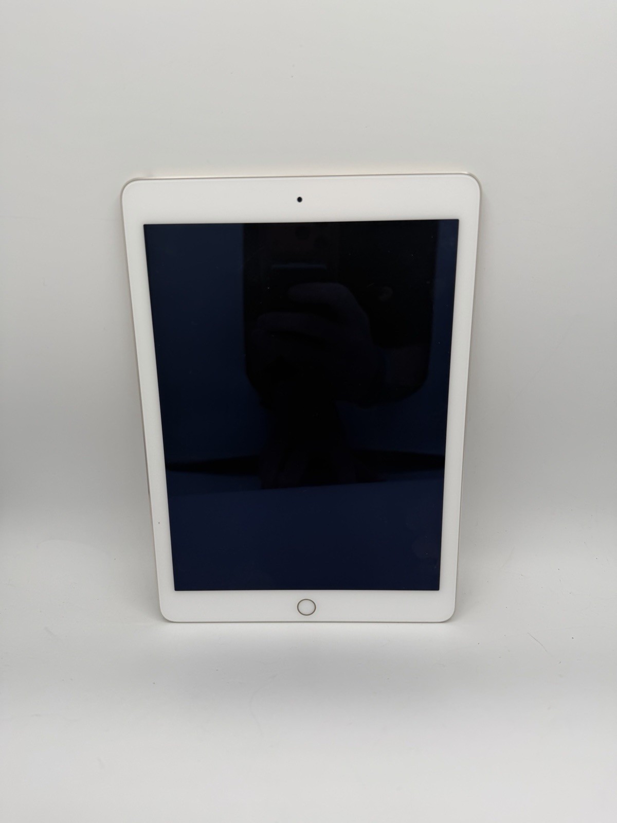 Apple iPad Air 2 16GB WiFi White Gold MH0W2LL/A Used
