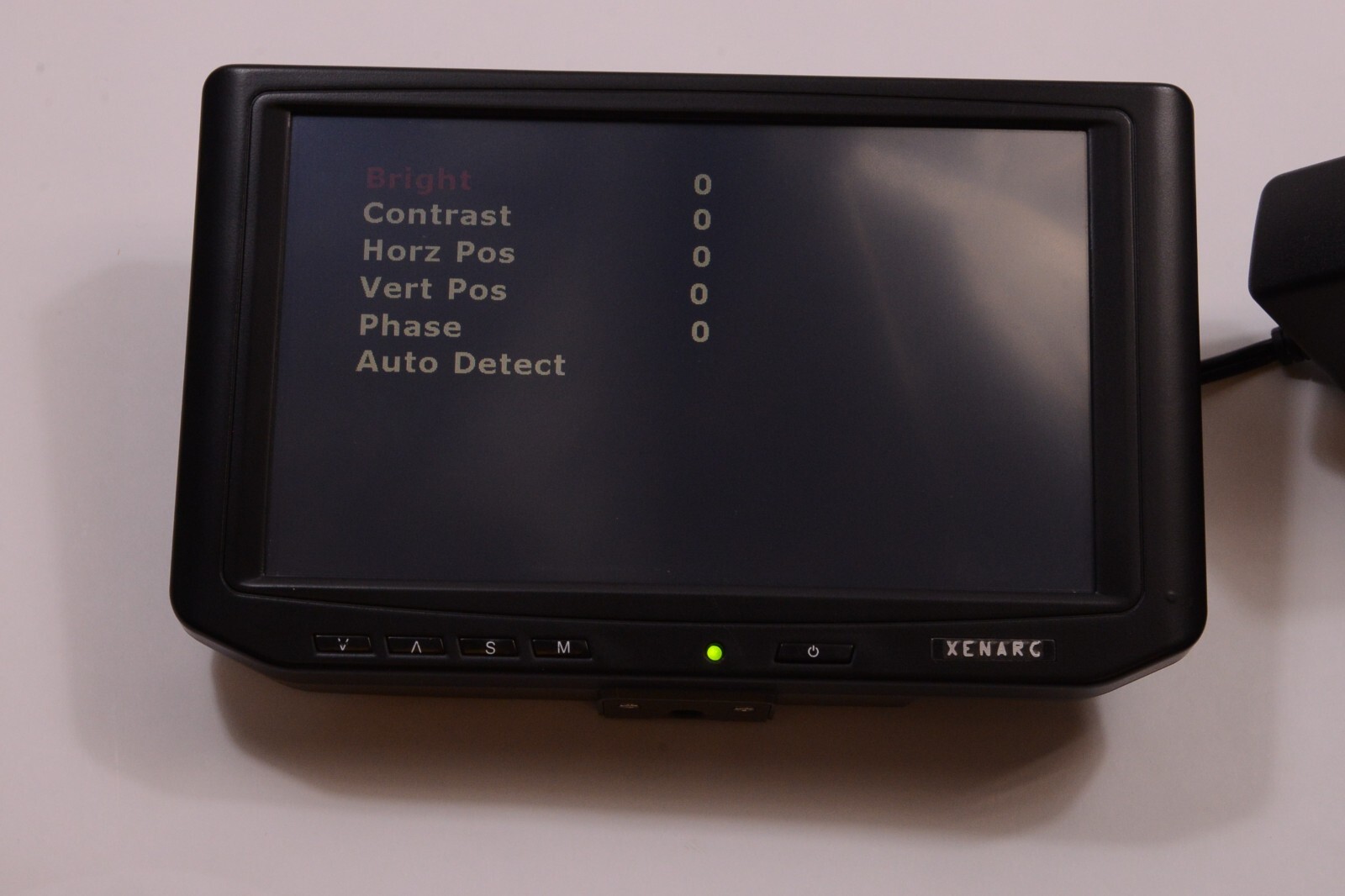 Xenarc Technologies 700YV 7-inch TFT LCD Monitor w/ PSU & Cables