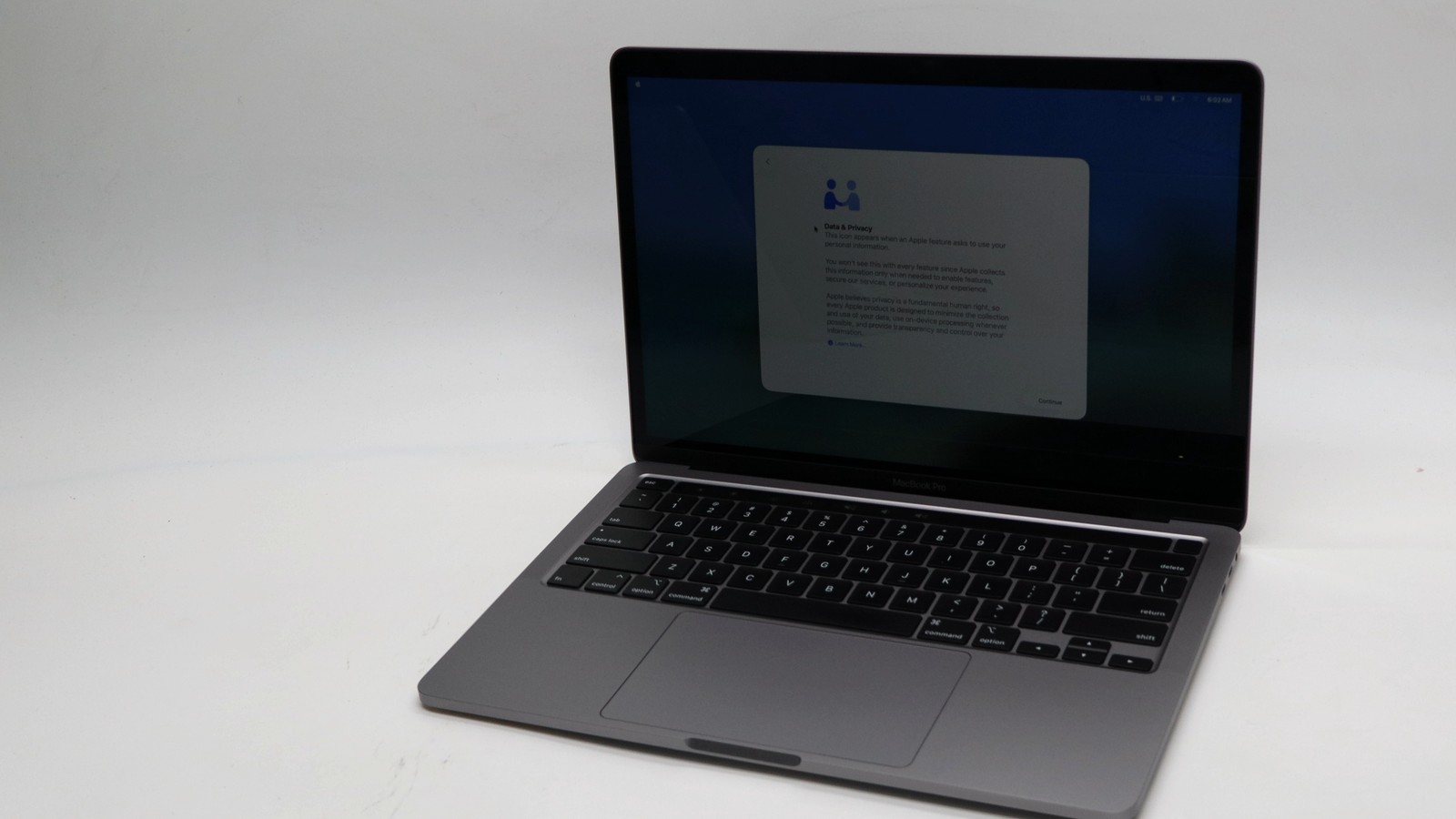 Apple Macbook Pro 13″ i7-1068NG7 16GB 512GB – Good