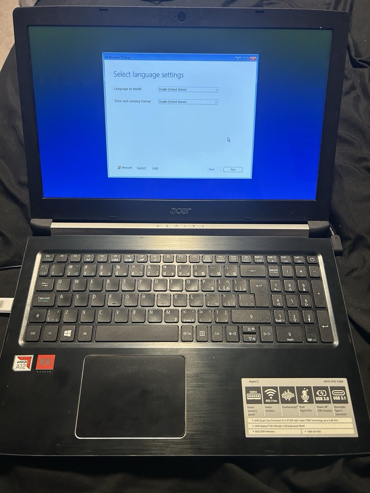 acer aspire AMD A12-9720P, AMD Radeon RX 540 GPU. 8GB DDR4 memory. 1TB HDD.