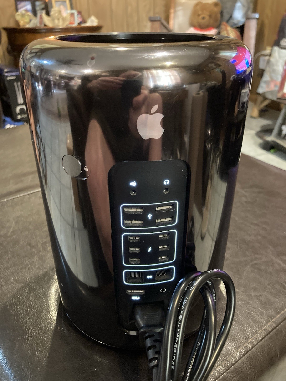 PC Mac Pro A1481 EMC 2630 COMPUTER 4GB No Storage Read ****
