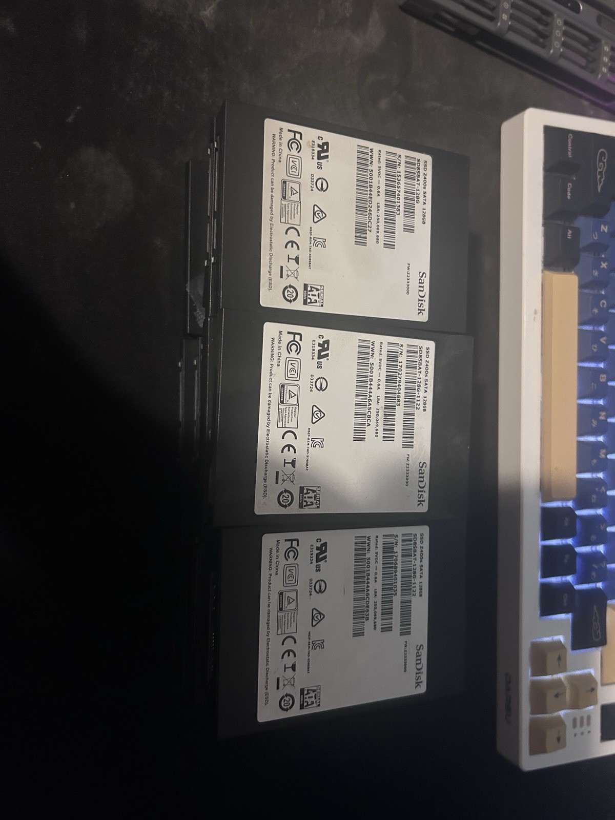 Lot of 5x SanDisk Z400s 120GB 2.5″ SATA SSDs – Mixed Health (20-40%) Budget Buil