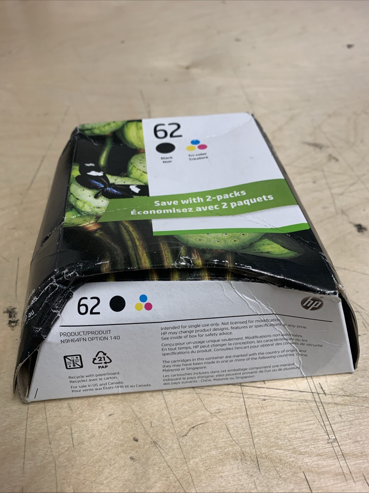 HP 62 2-pack Black/Tri-color Original Ink Cartridges EXP- Jun 2026 (Damaged Box)