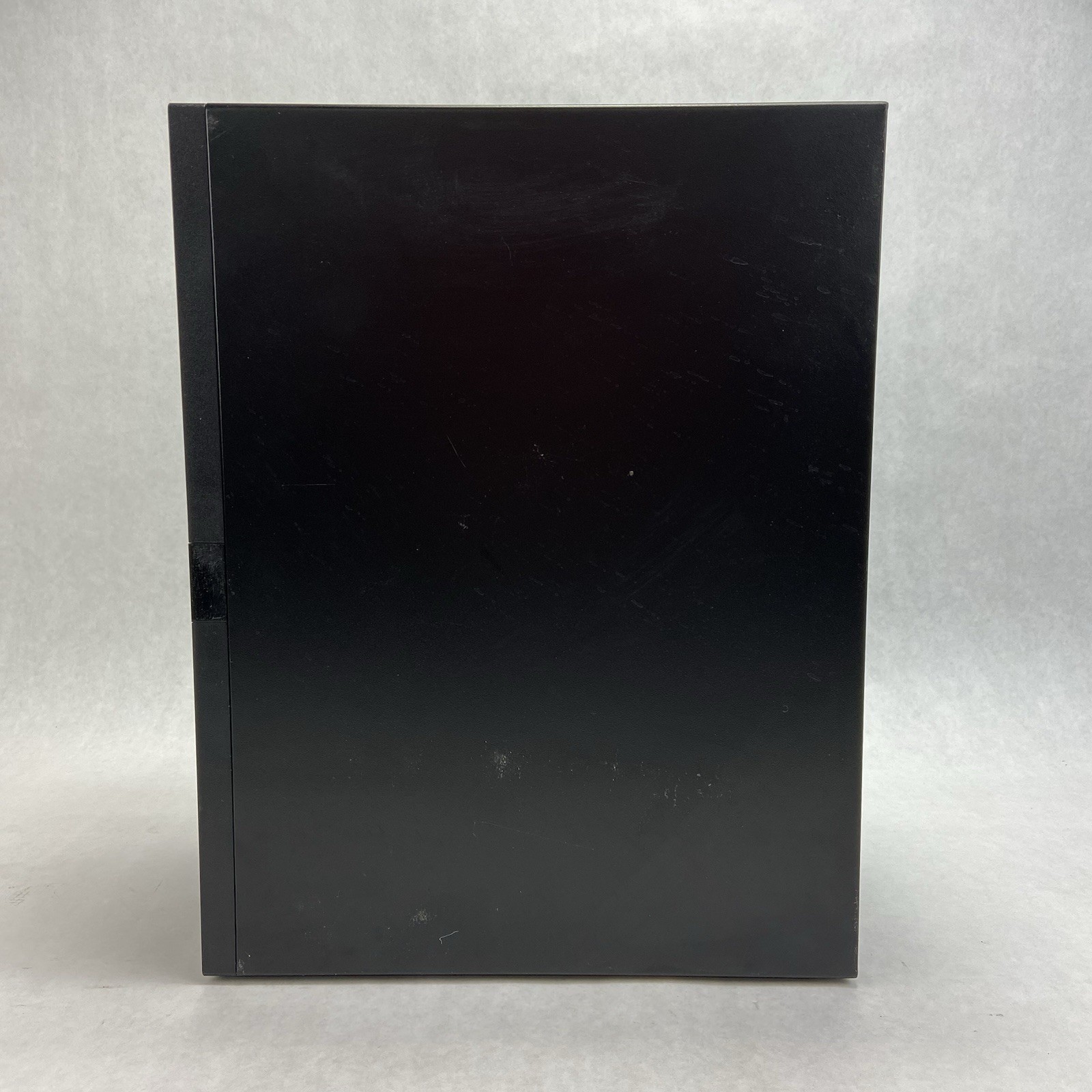 Dell Vostro 3670 MT Intel Core i5-8400 2.8GHz 8GB RAM No HDD No OS