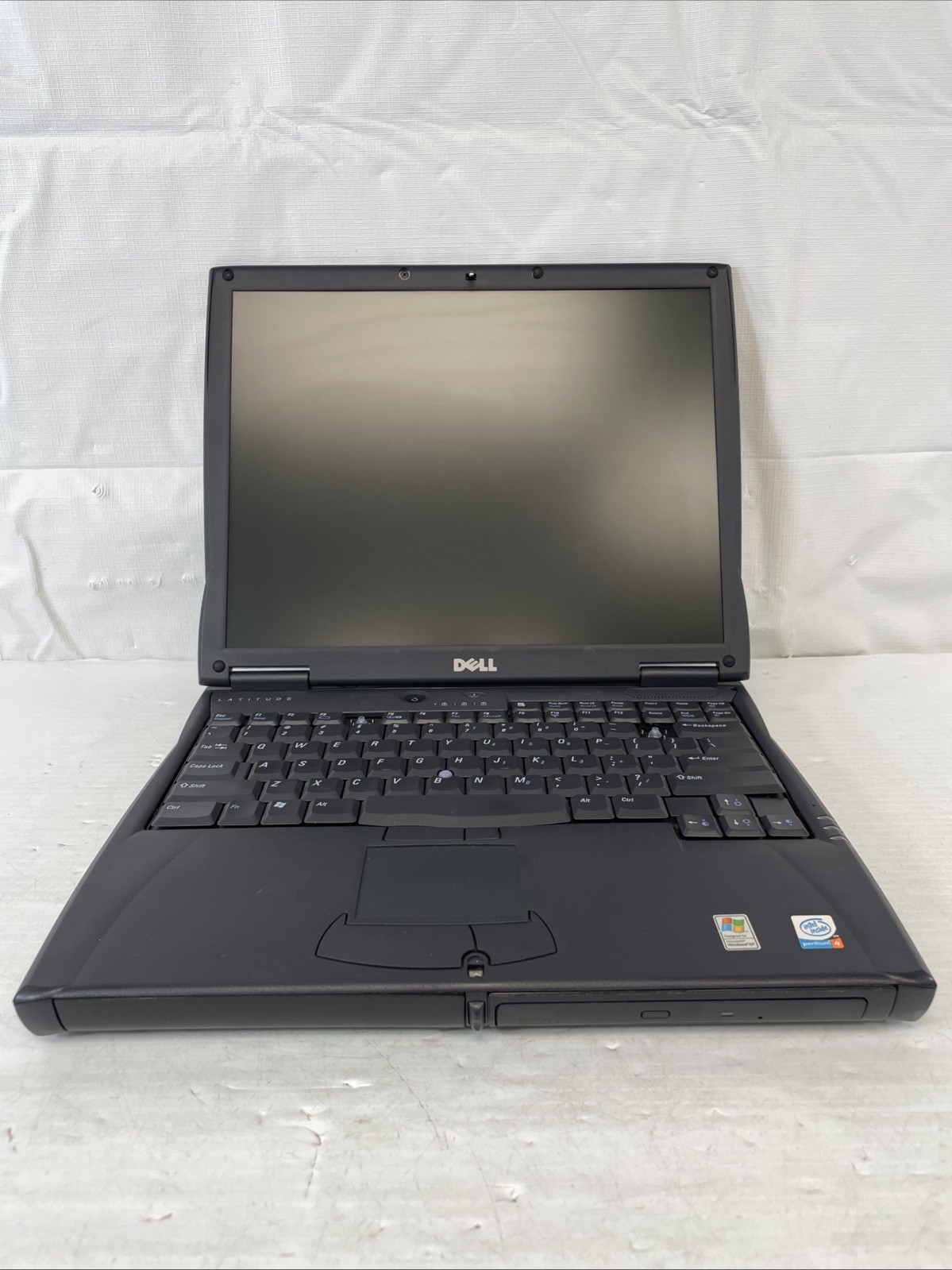 Retro Dell Latitude C640 Intel Pentium 4 2.0GHz 512MB RAM 20GB HDD Radeon WinXP