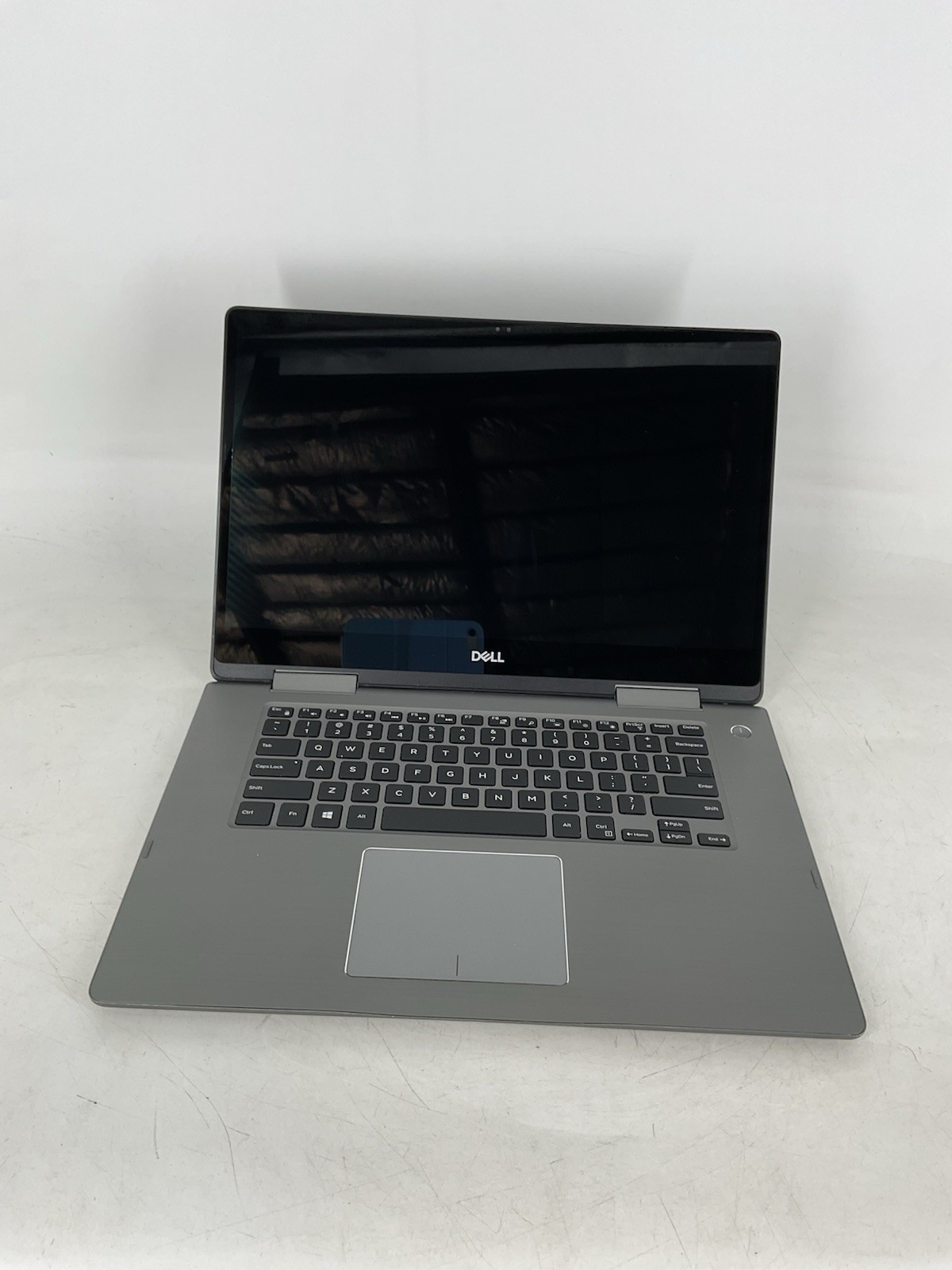 Dell Inspiron 7573 15.6″ (i7-8550U @1.80GHz, 8GB RAM, No SSD/OS) No AC *Low Batt
