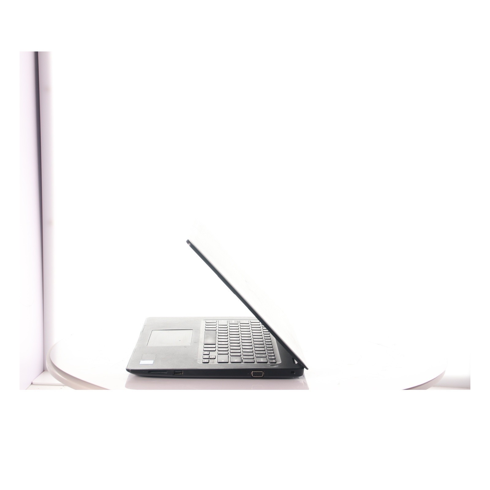Dell Latitude 3510 i5-10210U 8GB 256GB NVMe Laptop 15.6″ Win11 Pro