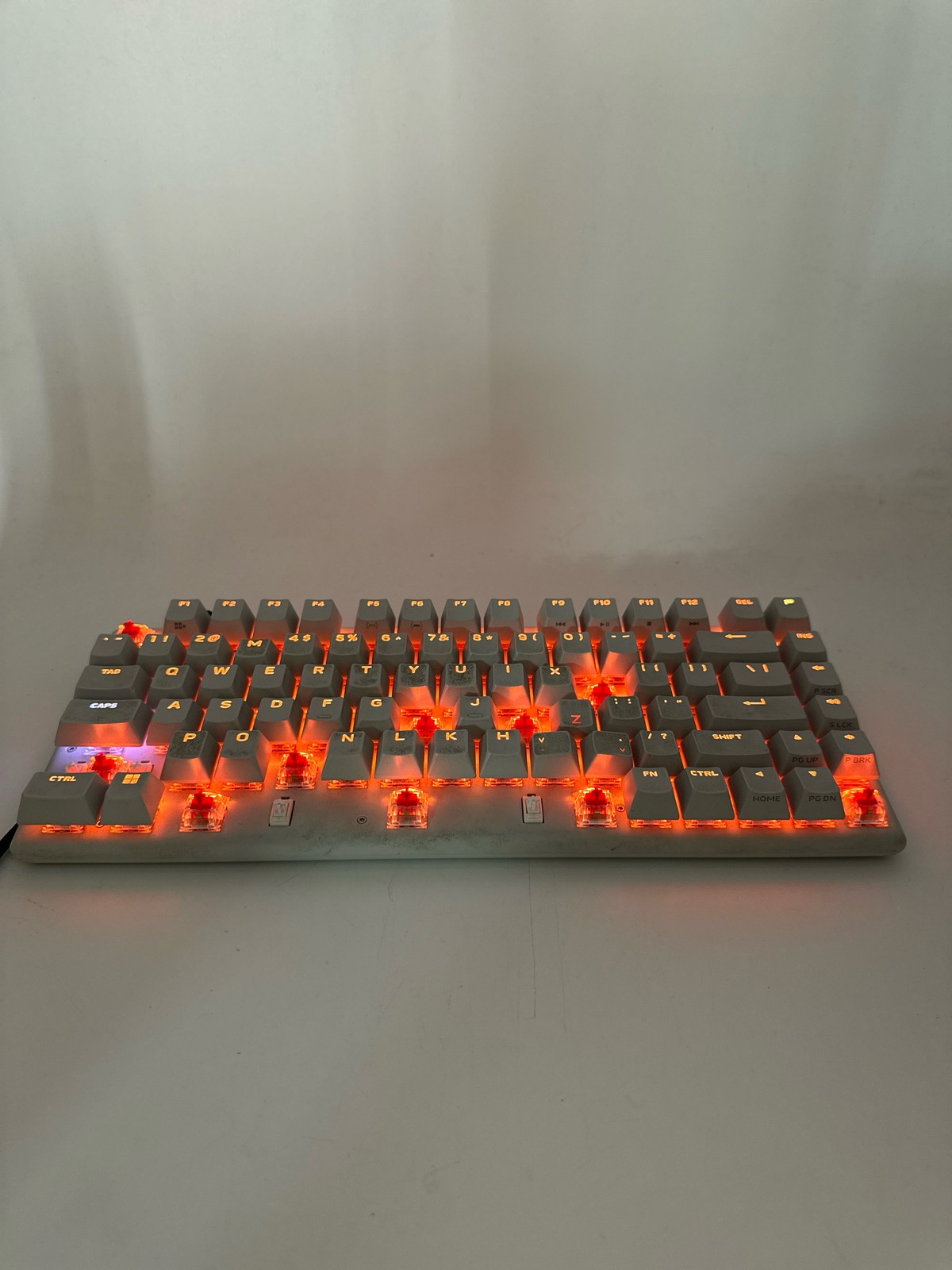 Alienware Pro Wireless Gaming Keyboard Linear Mechanical Hot-swappable