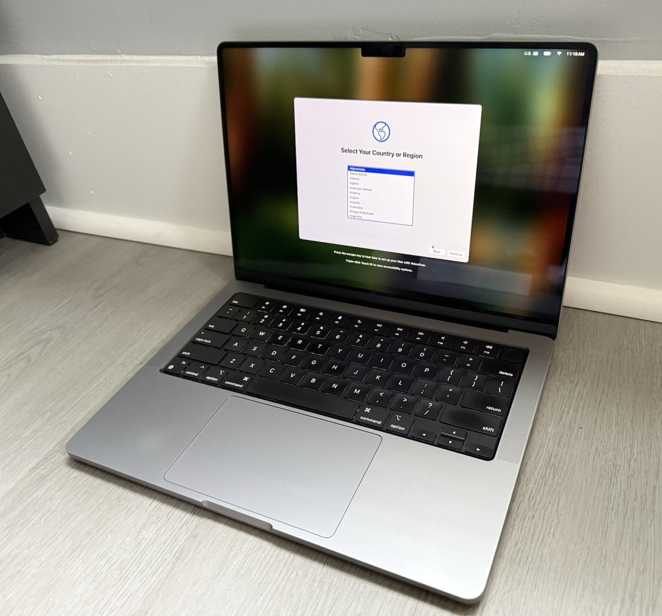 Apple MacBook Pro (14-inch, 2021) 14″ Apple M1 Pro 14-Core GPU Space Gray
