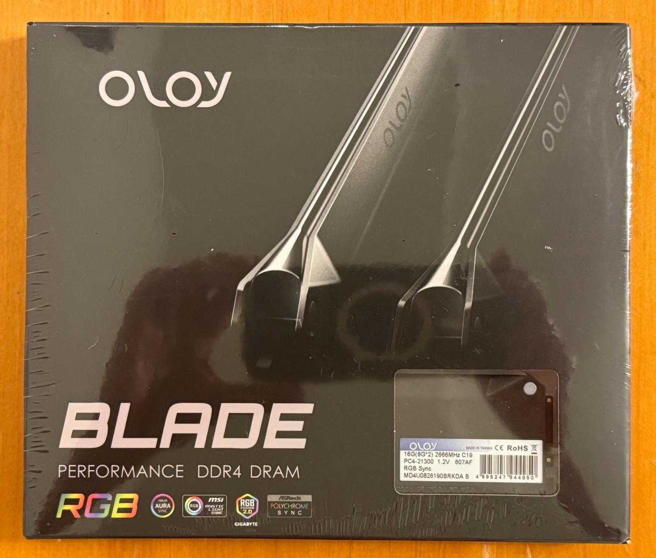 OLOY – 16GB (2 x 8GB) 288-Pin SDRAM DDR4 2666 (PC4 21300) BLADE PERFORMANCE RGB