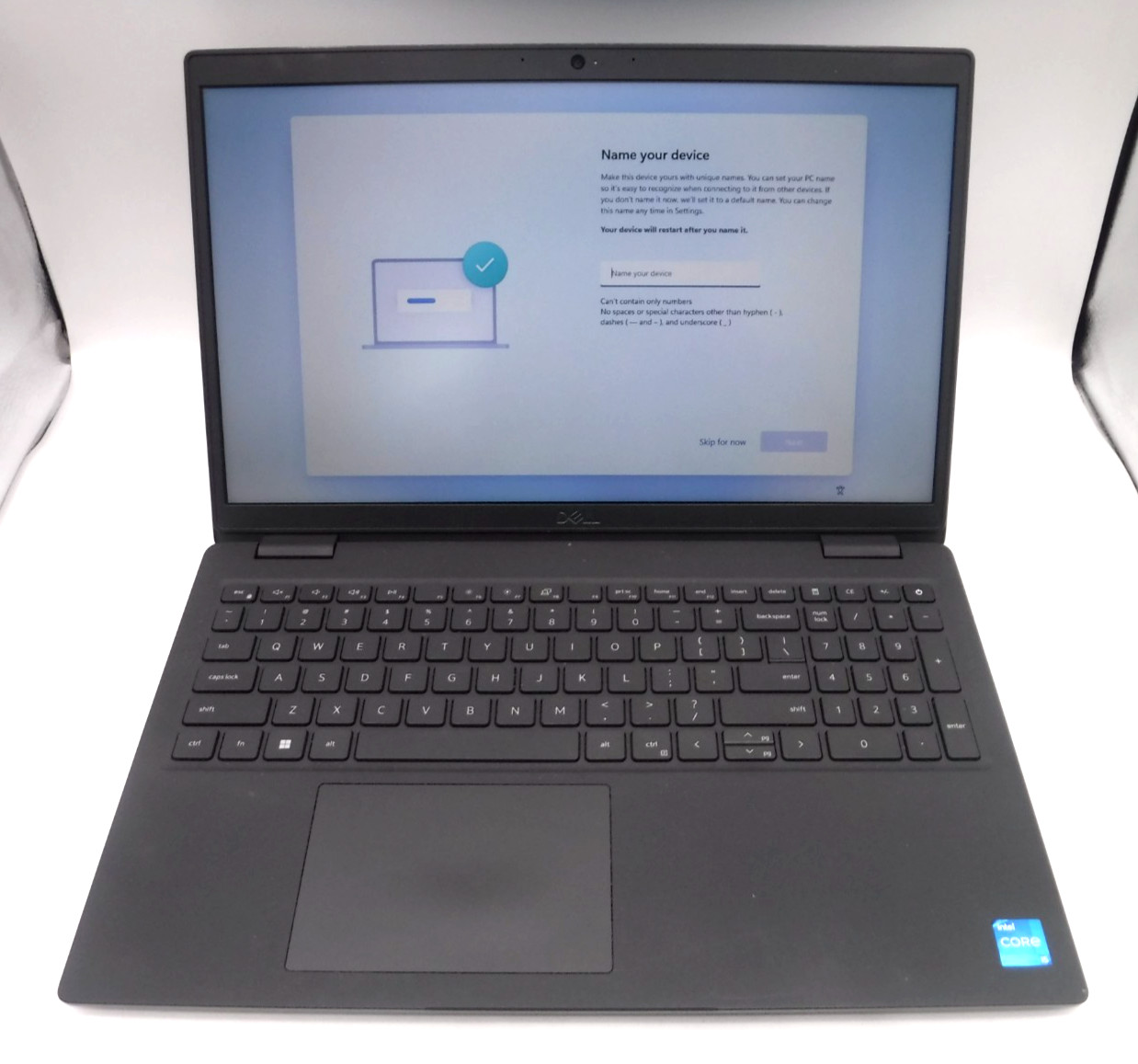 Dell Latitude 3520 i5-1135G7 2.4GHz 8GB RAM 15 in 256GB NVMe Windows 11 Pro