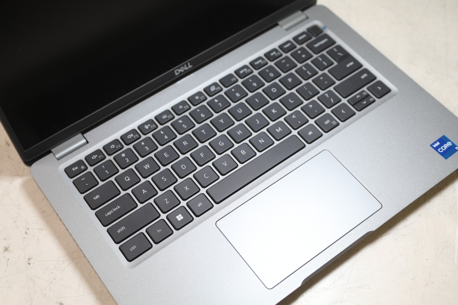 Dell Precision 3470 12th Gen Intel(R) Core(TM) i7-1260P-16GB RAM-51GB NVMe-