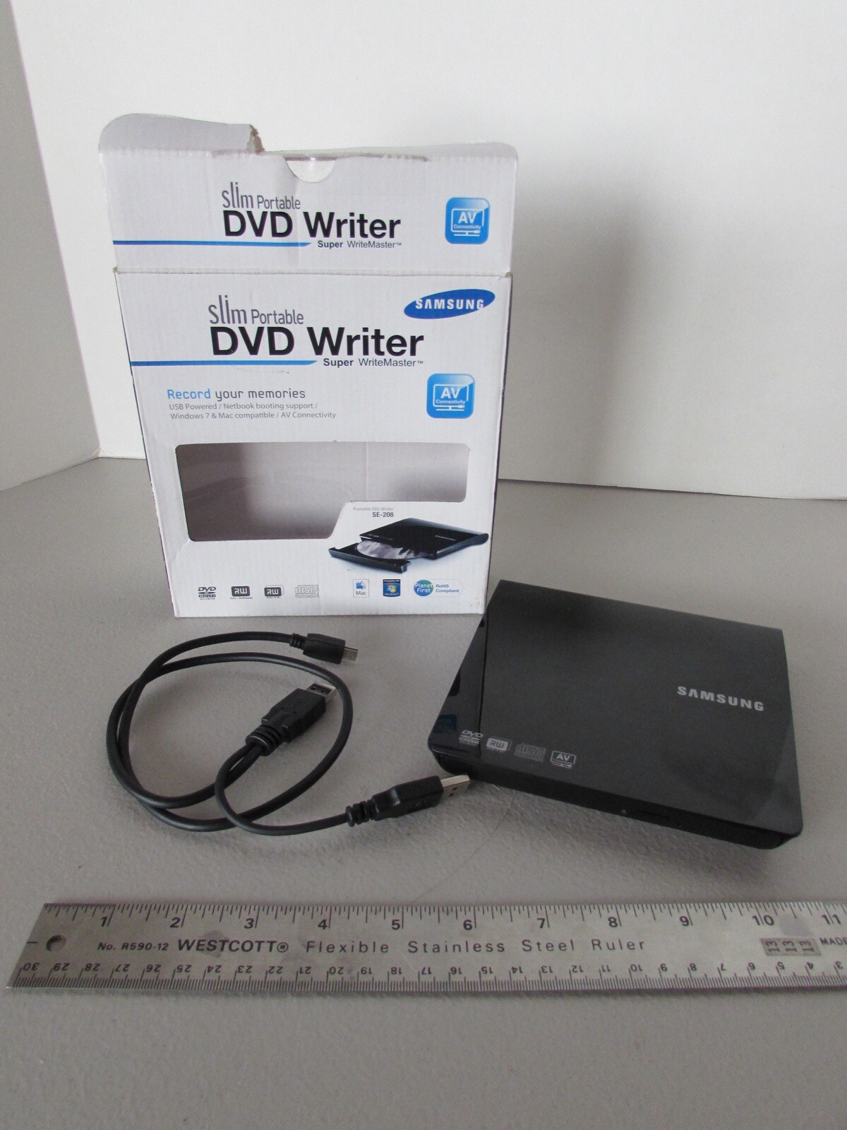 Samsung Slim Portable Black DVD Writer Drive MAC OS X compatible SE-208 Lot