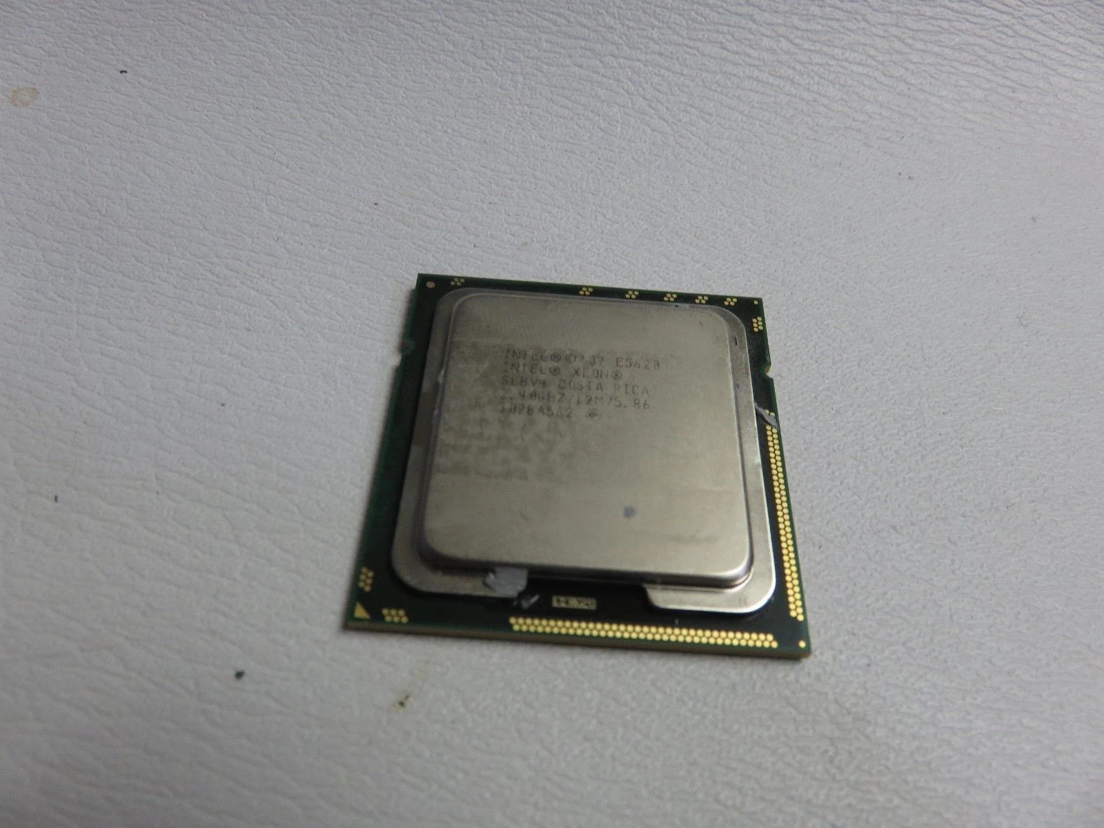 Intel Xeon E5620 SLBV4 2.4GHz 12M LGA1366 Quad Core Server CPU for SERVER