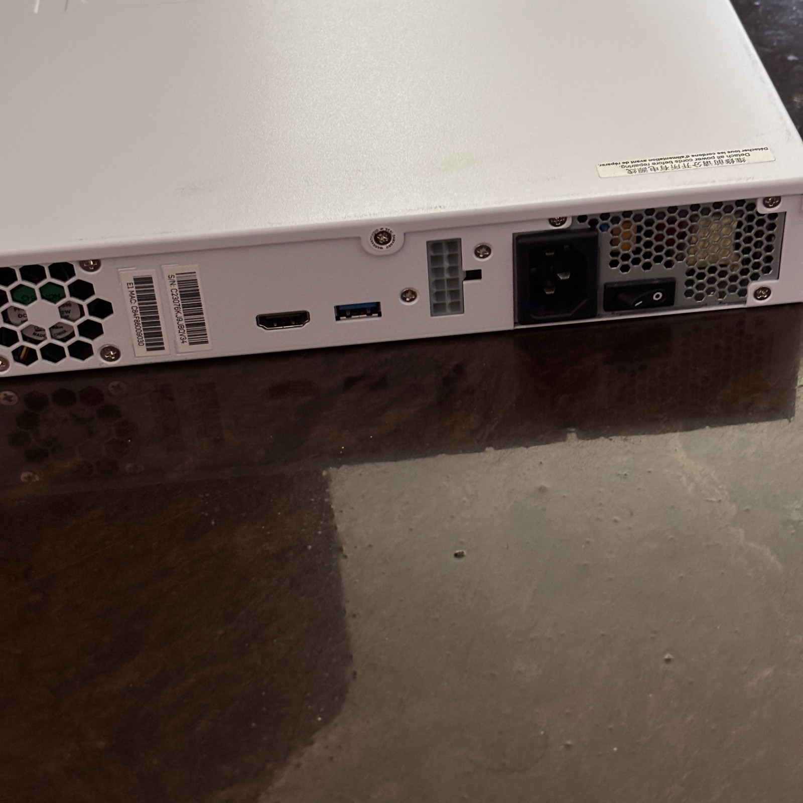 Sophos XG 210 Firewall Security Appliance Rev 3