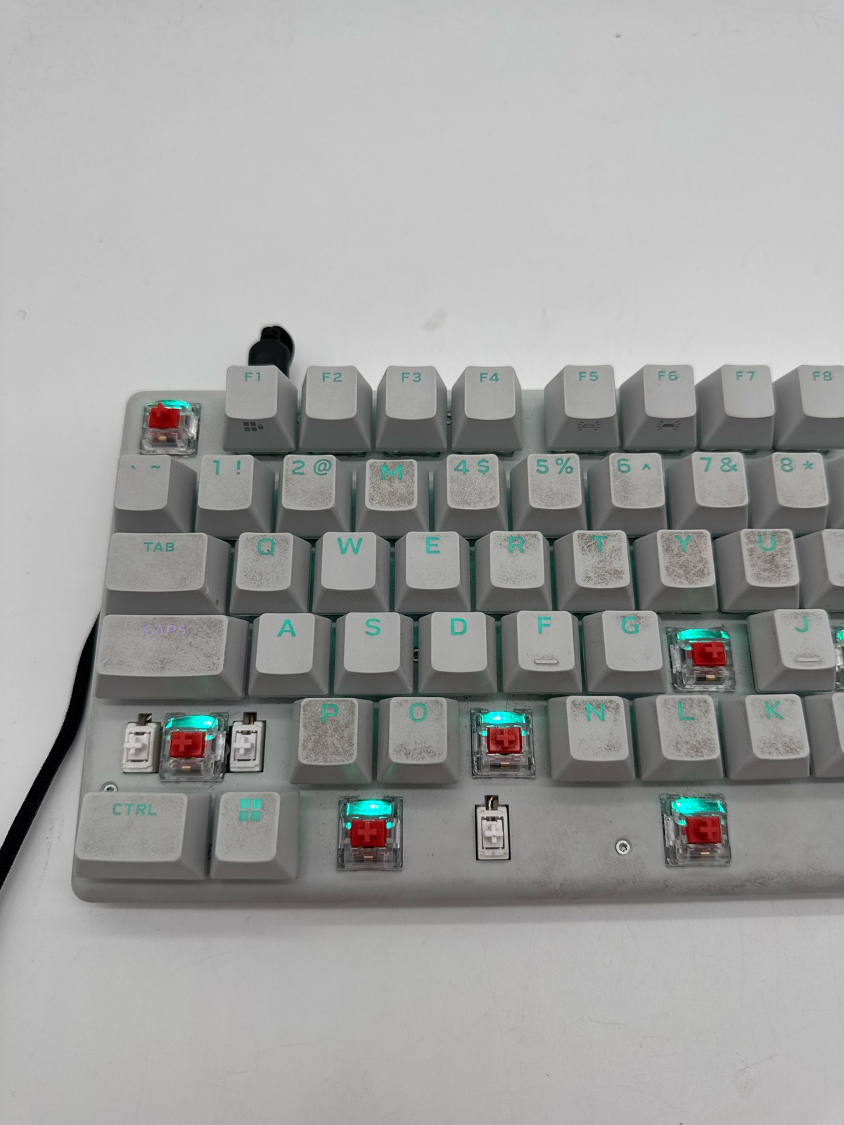 Alienware Pro Wireless Gaming Keyboard Linear Mechanical Hot-swappable